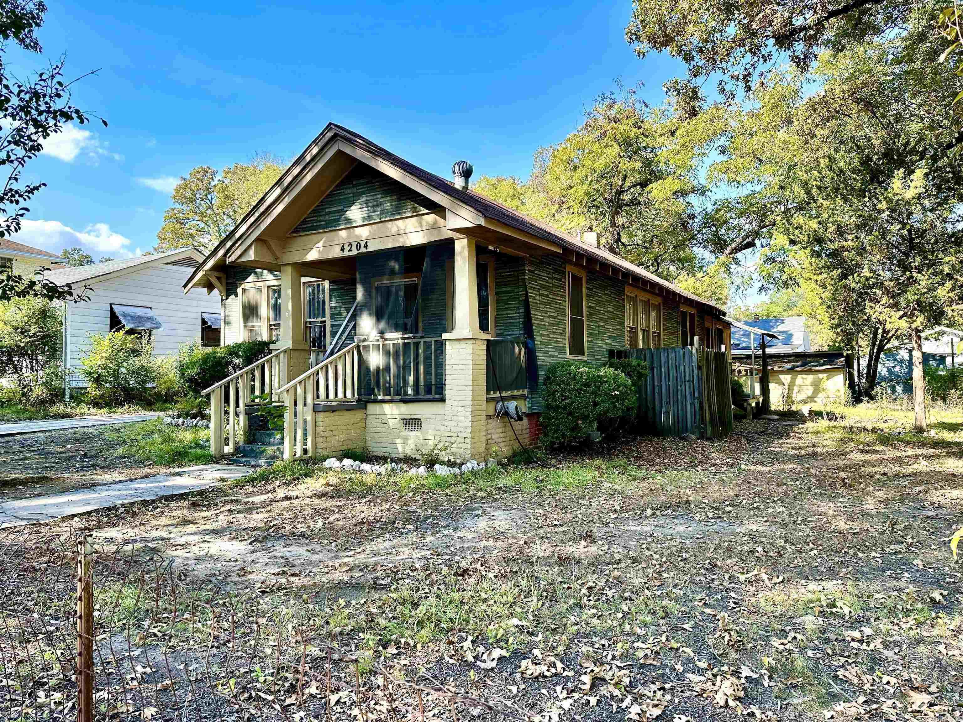 4204 W 23  Little Rock, AR