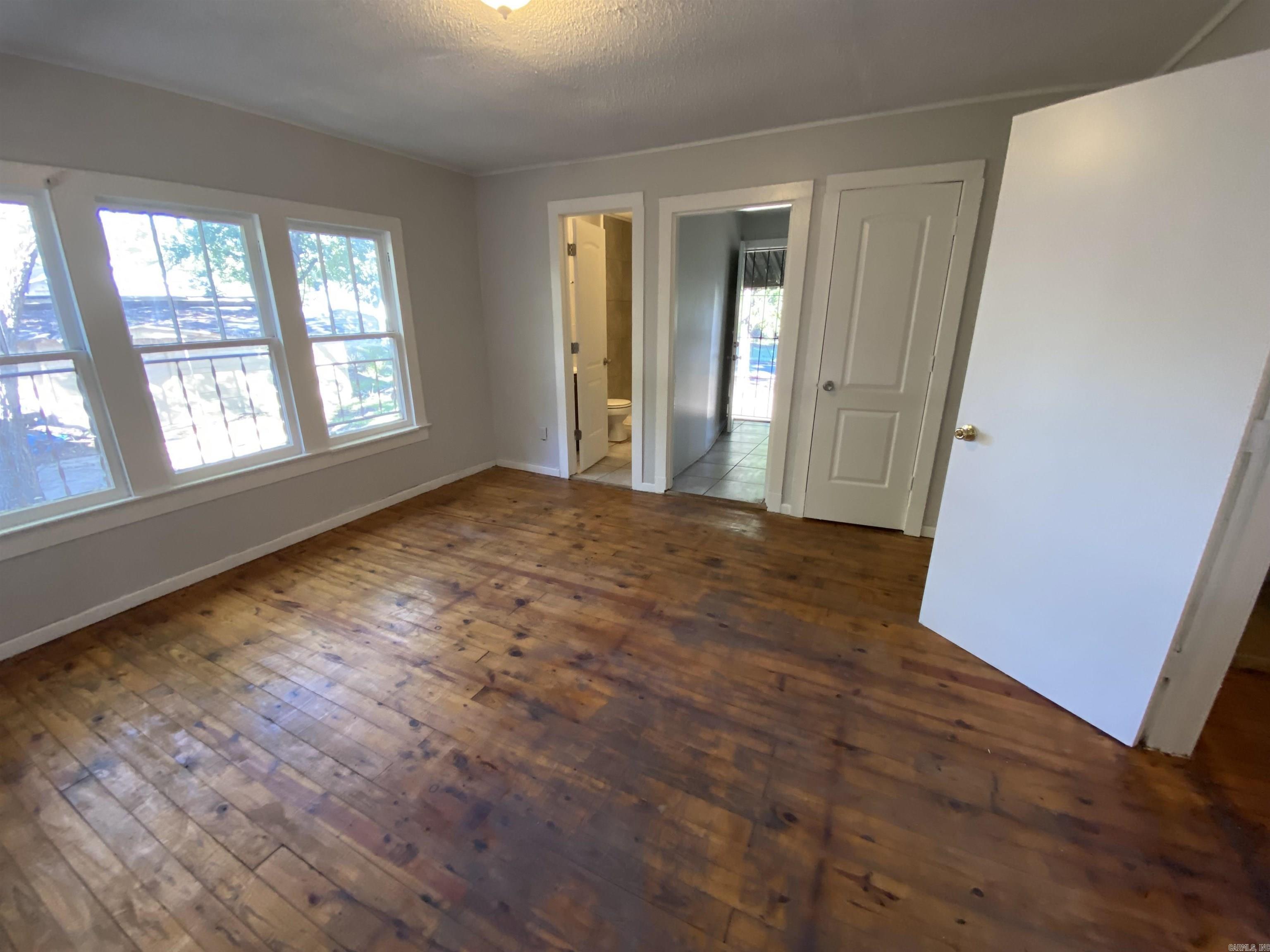4204 W 23  Little Rock, AR