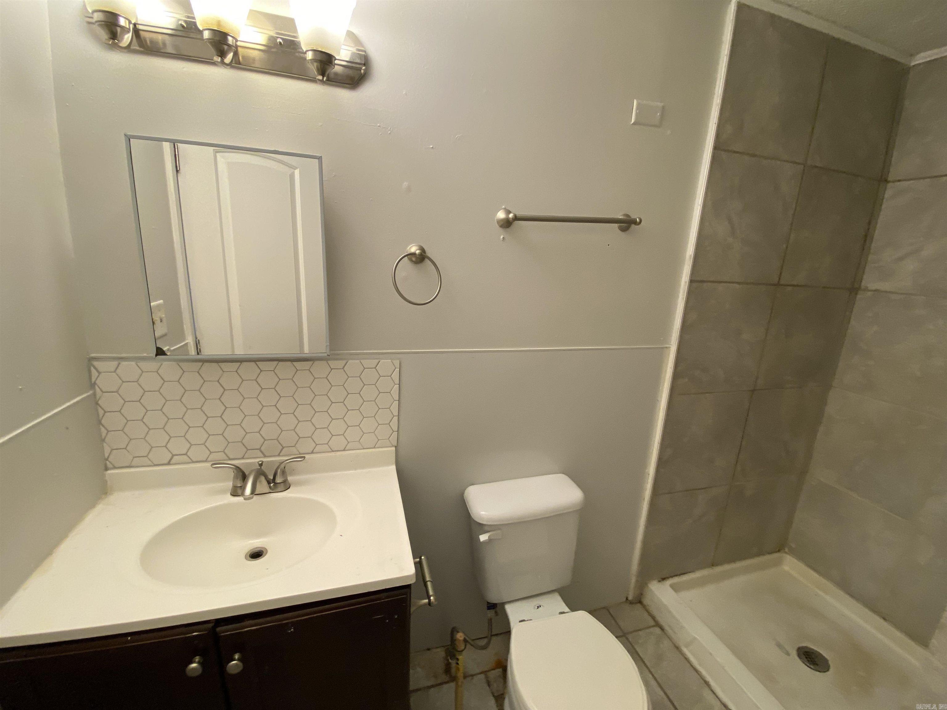 4204 W 23  Little Rock, AR