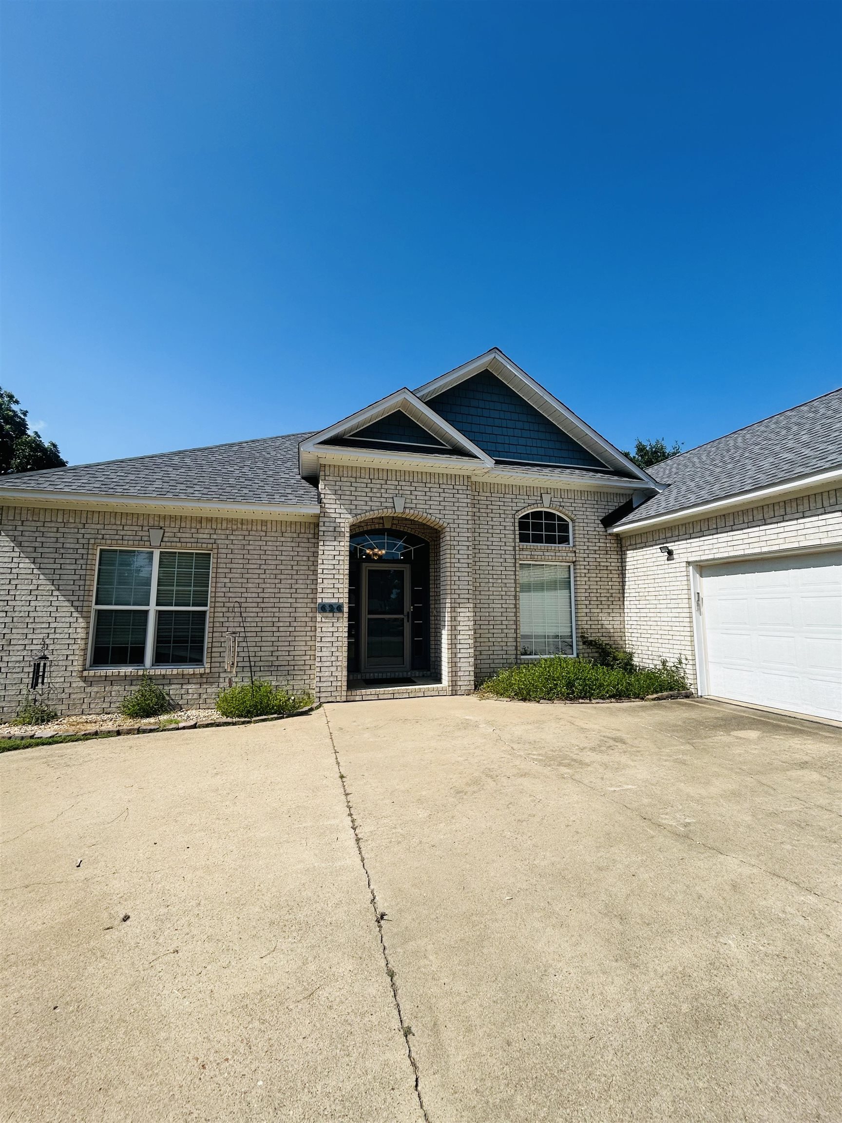 626 Leah  Manila, AR