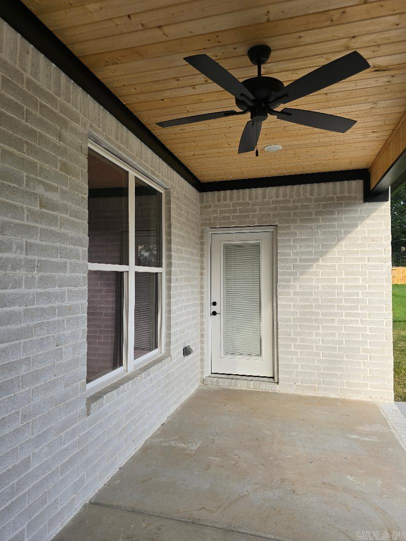 2243 E. Maryland  Sherwood, AR