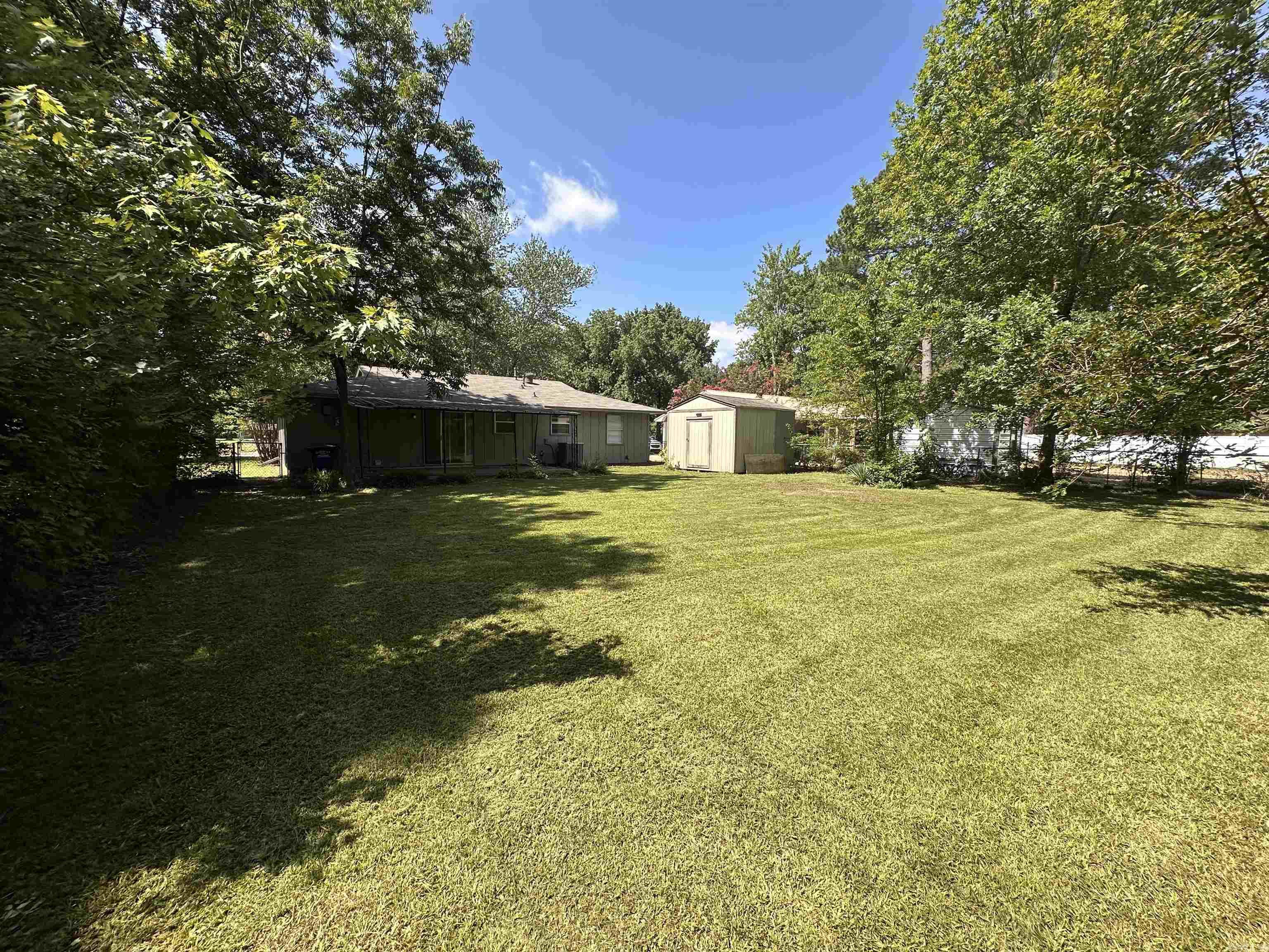2202 Arkansas  Conway, AR