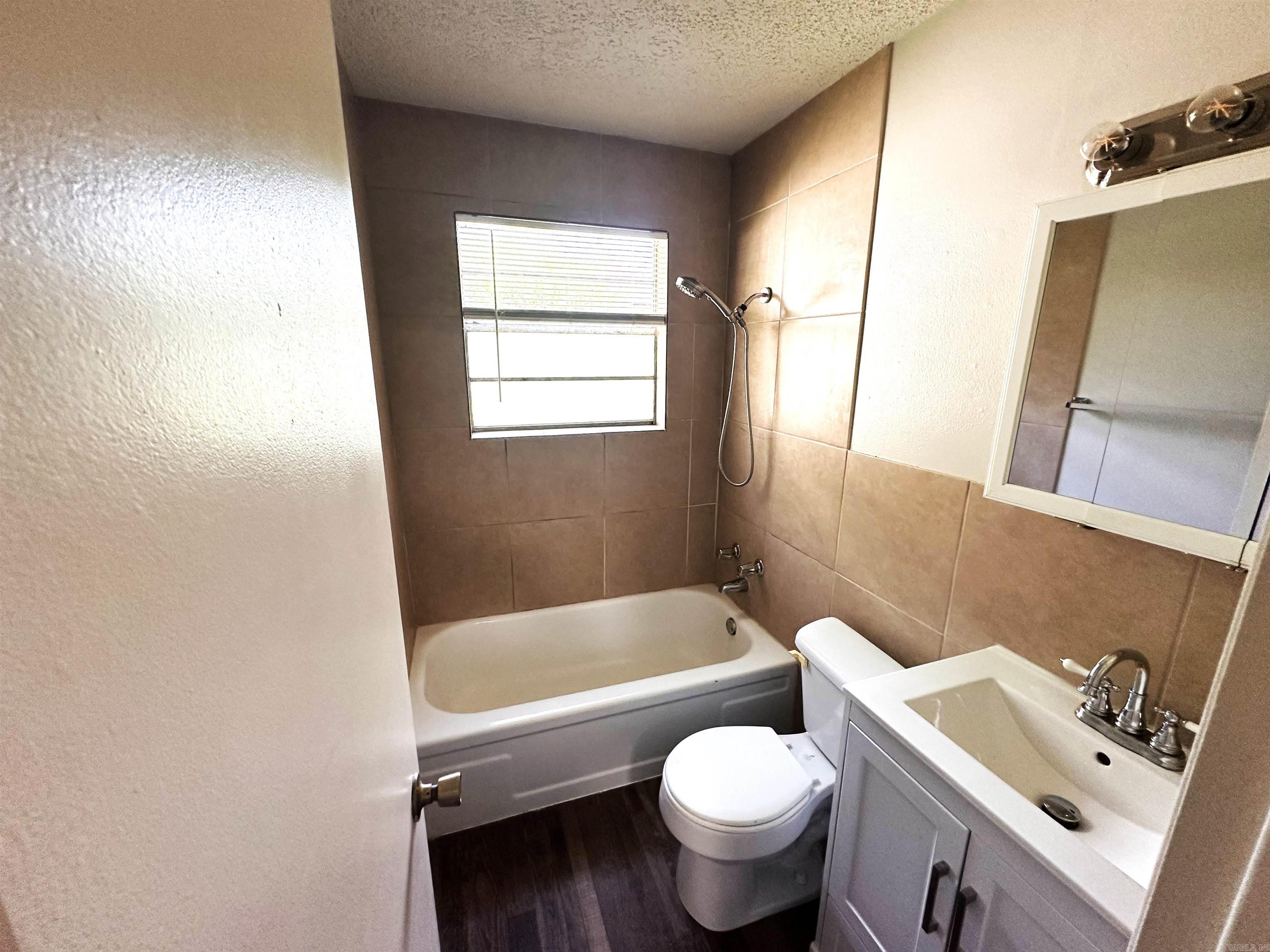 2202 Arkansas  Conway, AR