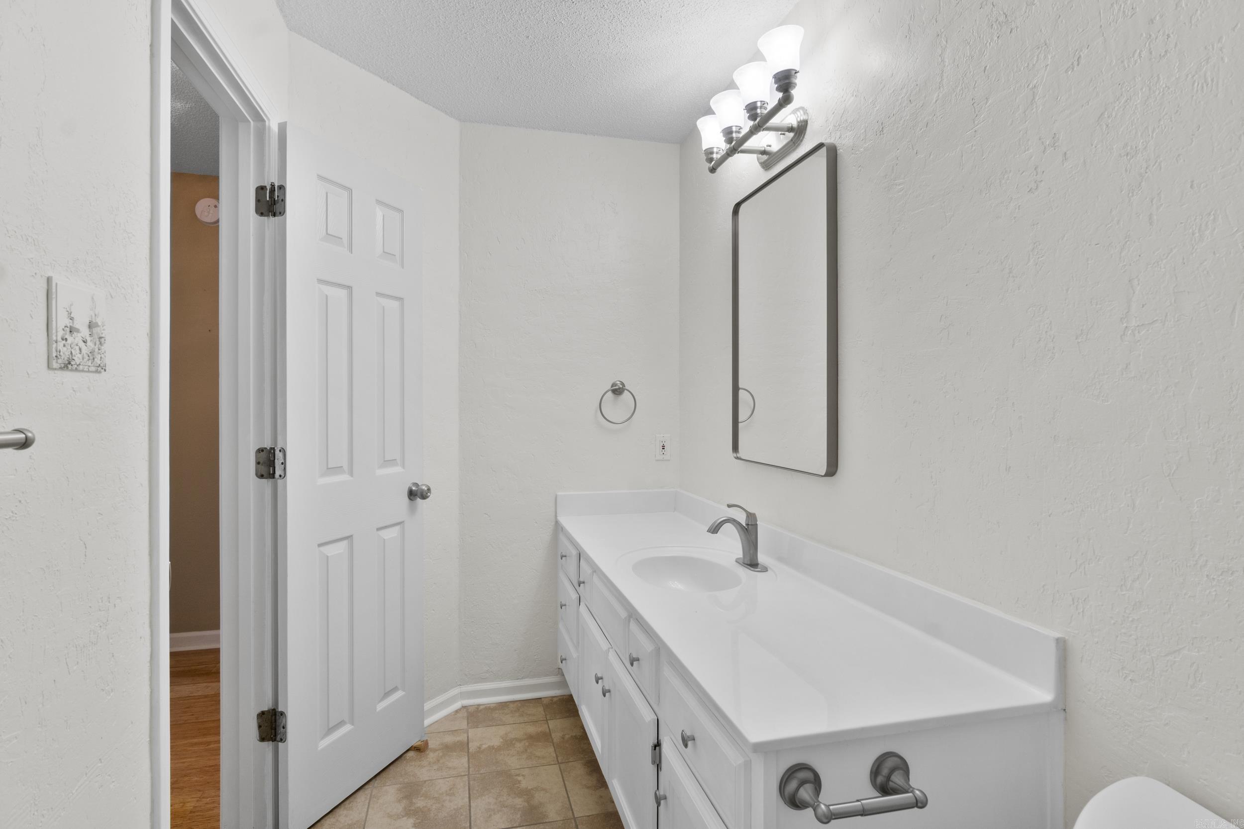1707 Point West Dr  Little Rock, AR