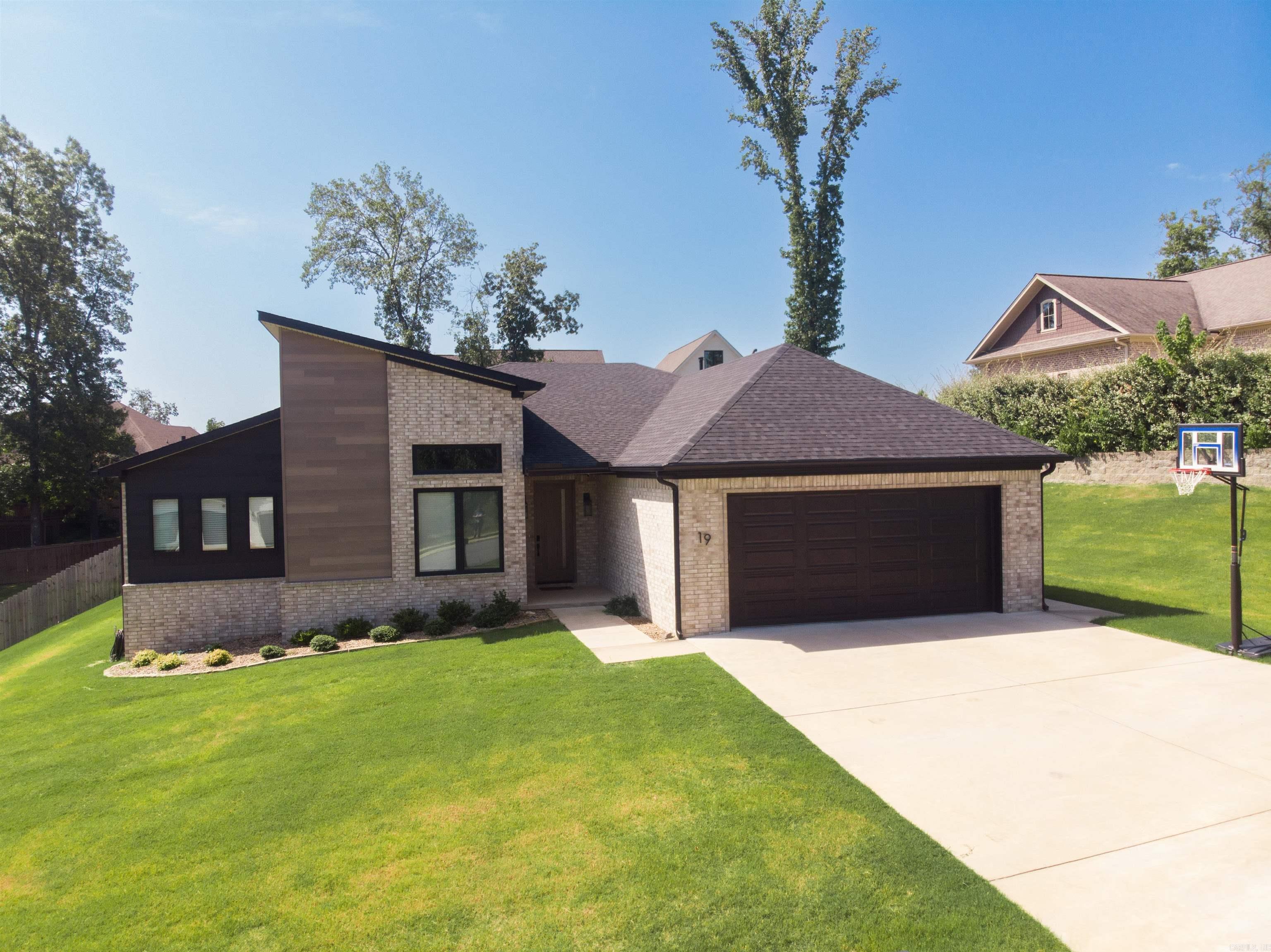 19 Sagamore  Maumelle, AR