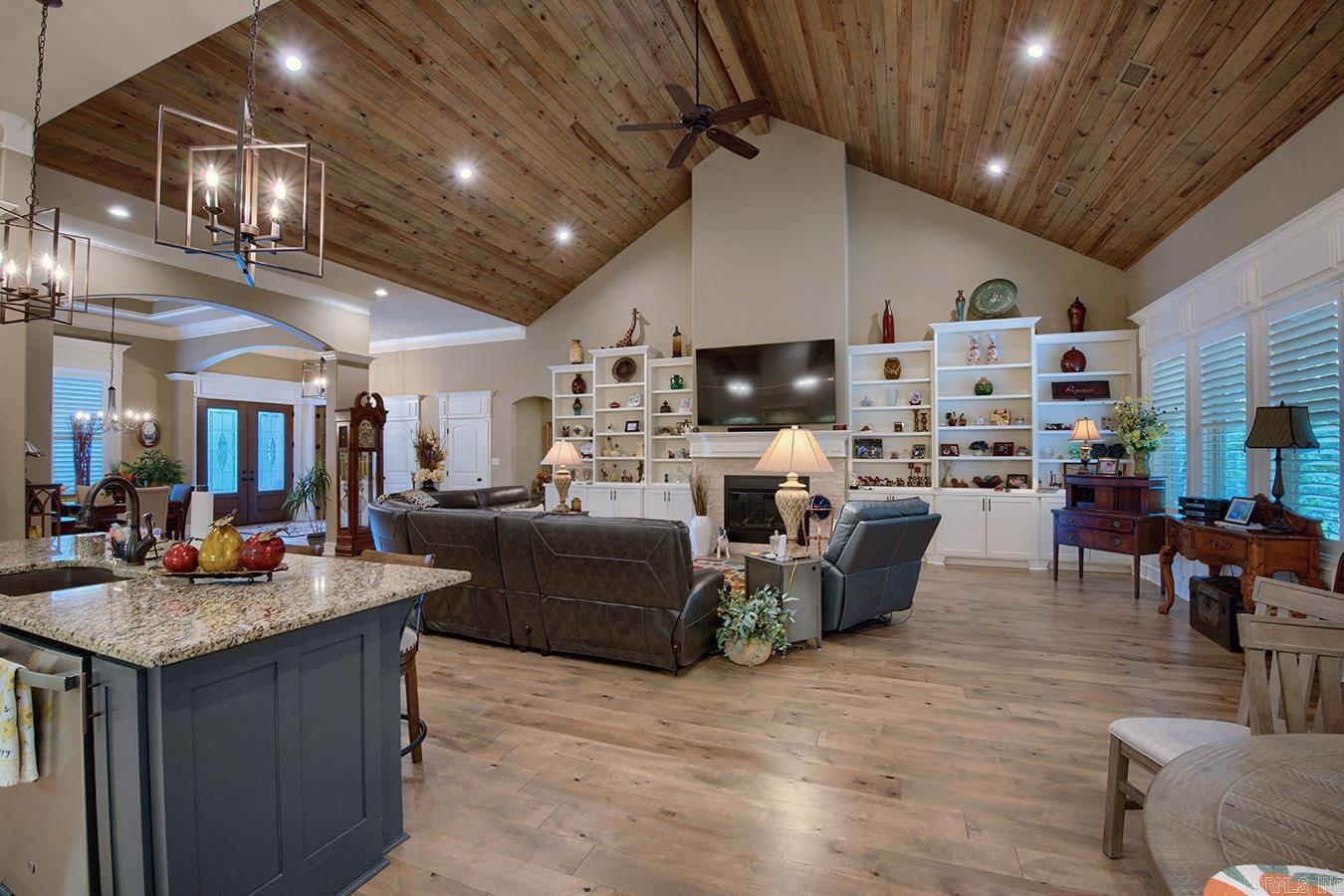 17 Captura Circle  Hot Springs Village, AR