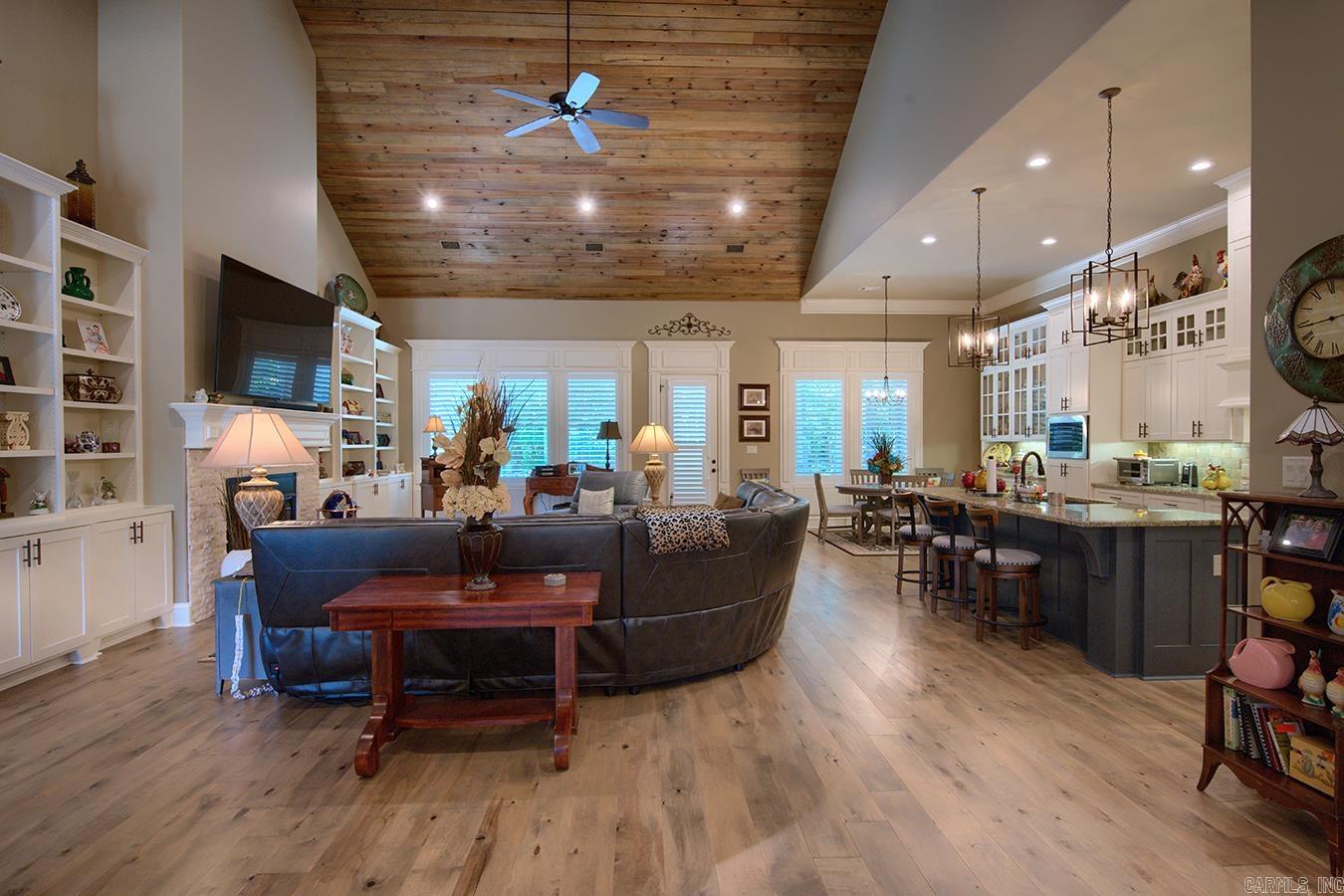 17 Captura Circle  Hot Springs Village, AR