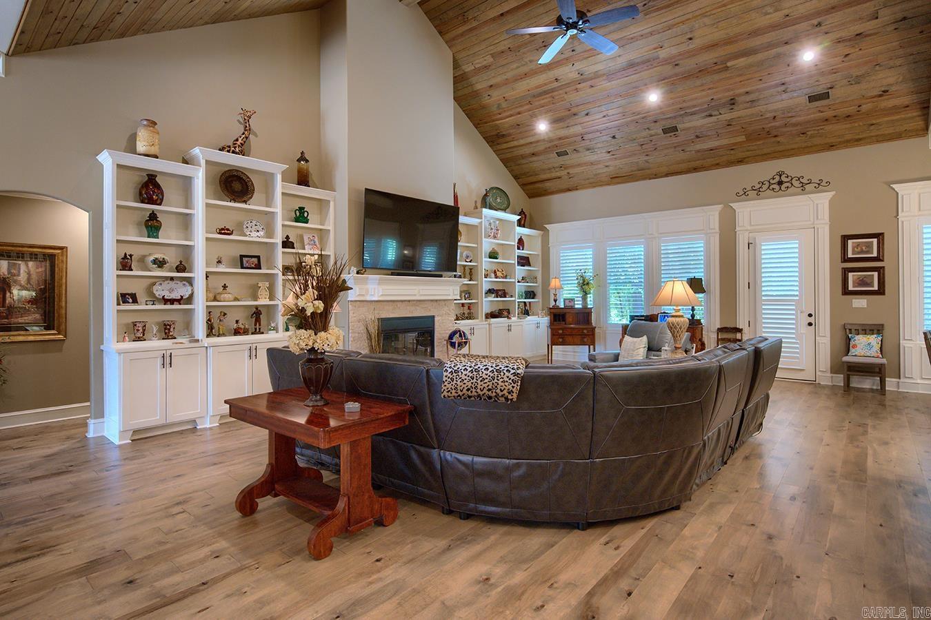 17 Captura Circle  Hot Springs Village, AR