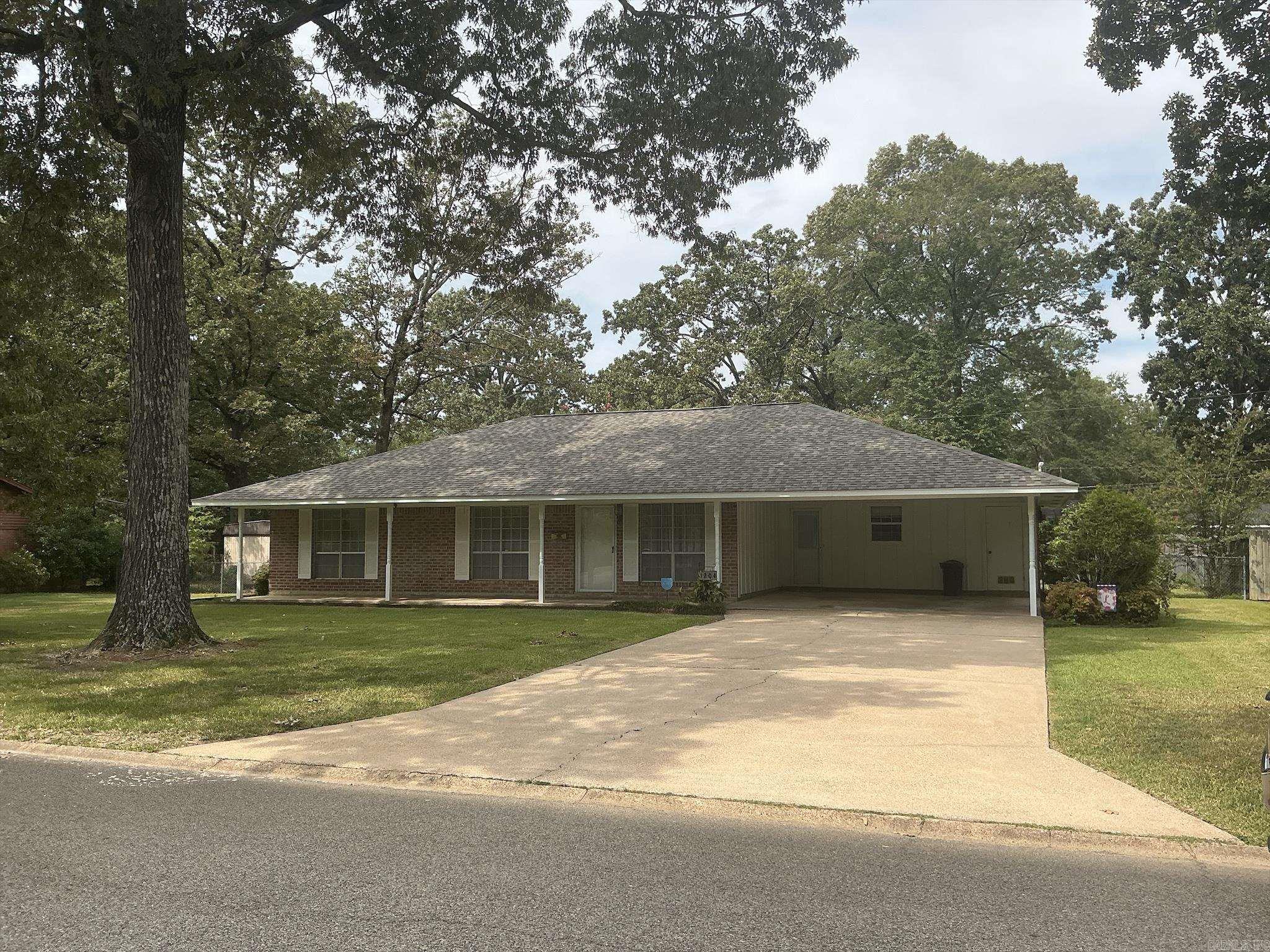1204 Cypress  Crossett, AR