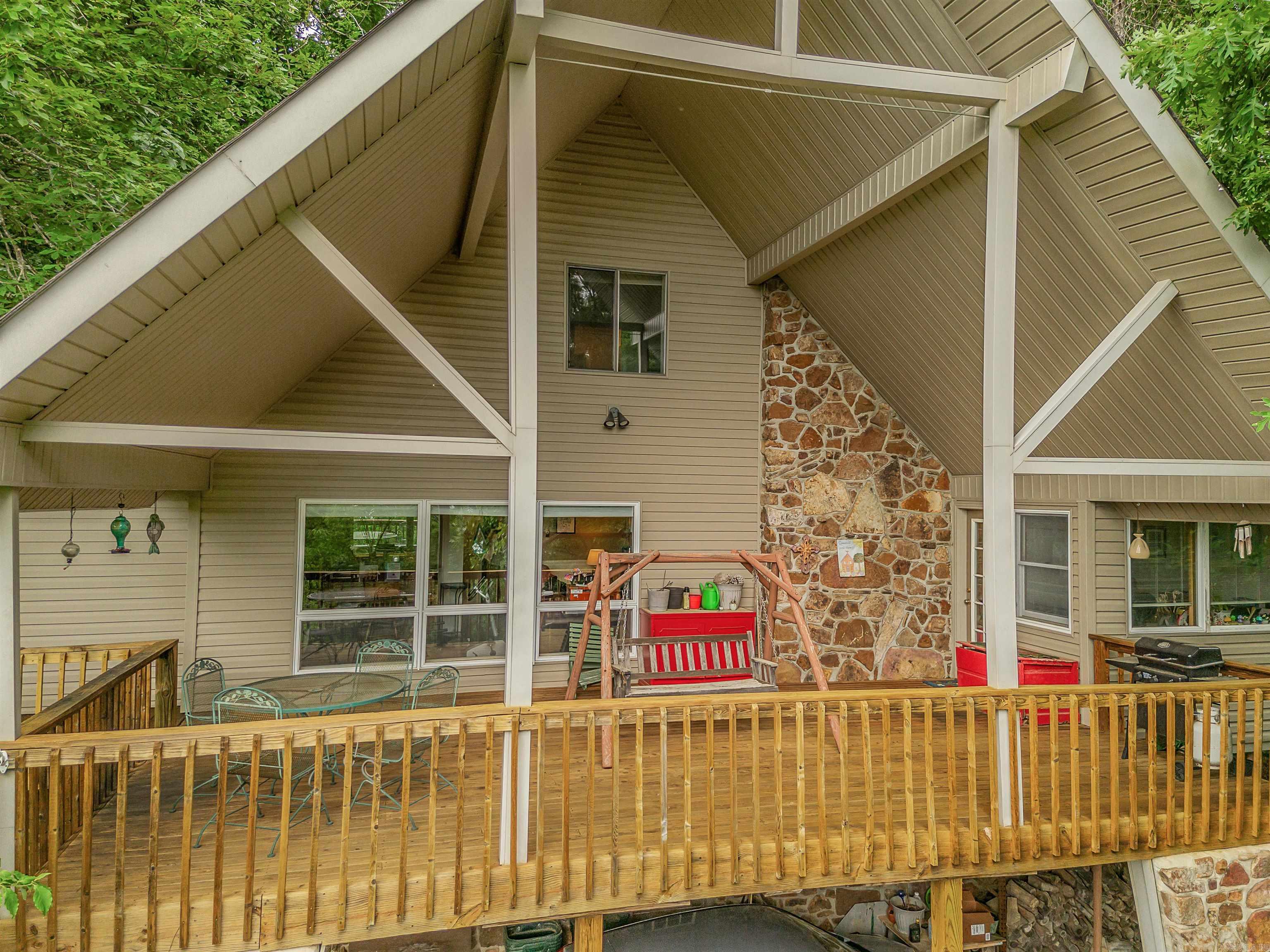 236 Lakedwellers Rd.  Fairfield Bay, AR