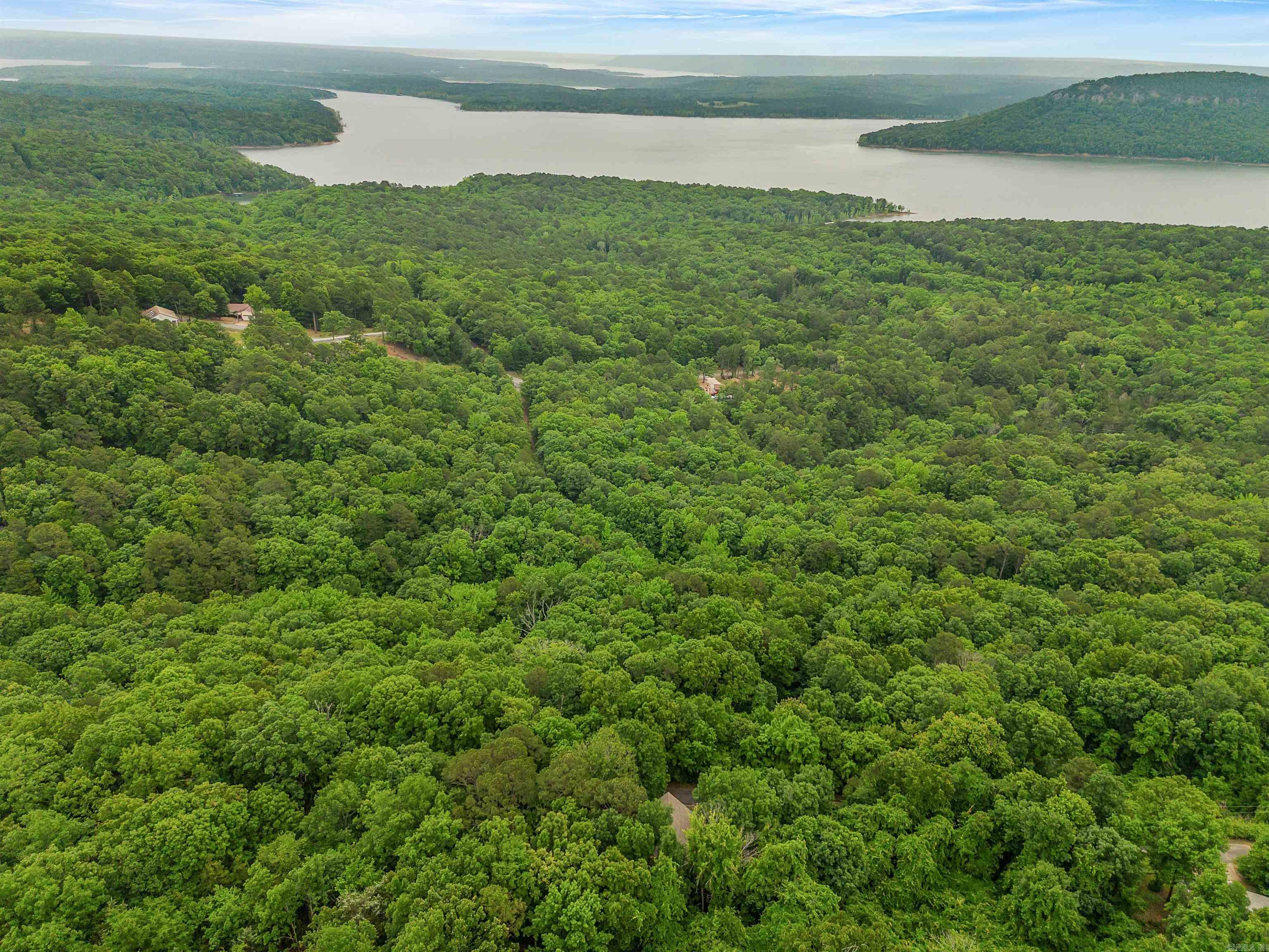 236 Lakedwellers Rd.  Fairfield Bay, AR