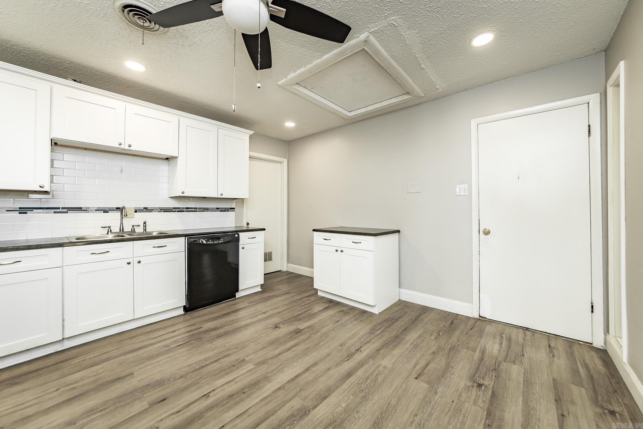 51 Warwick  Little Rock, AR