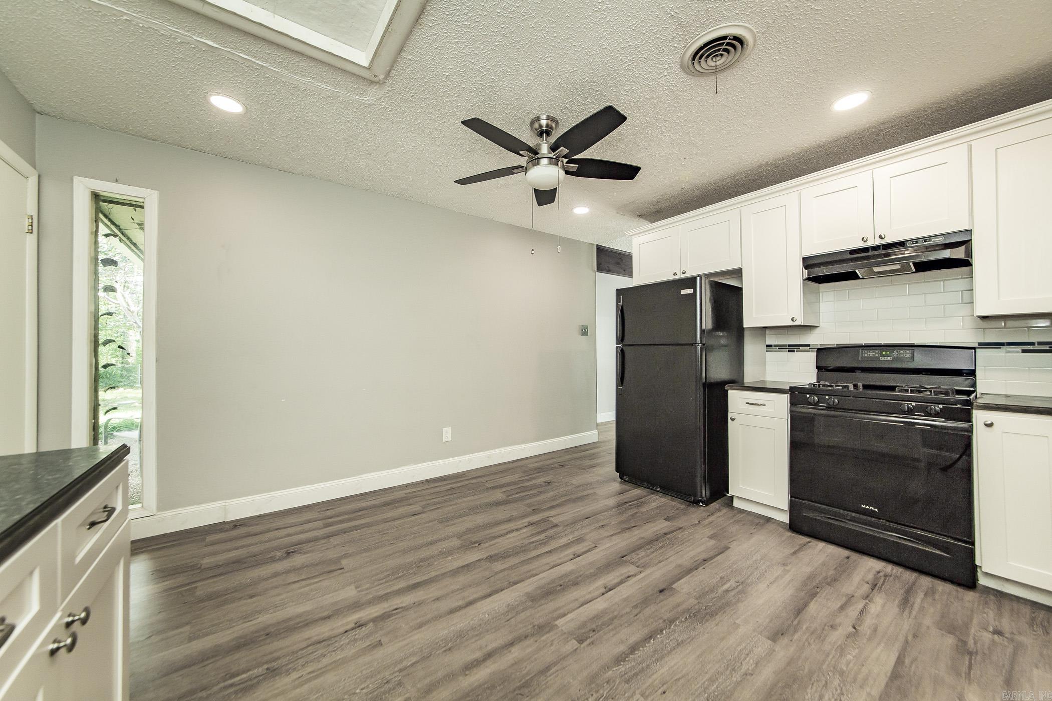 51 Warwick  Little Rock, AR