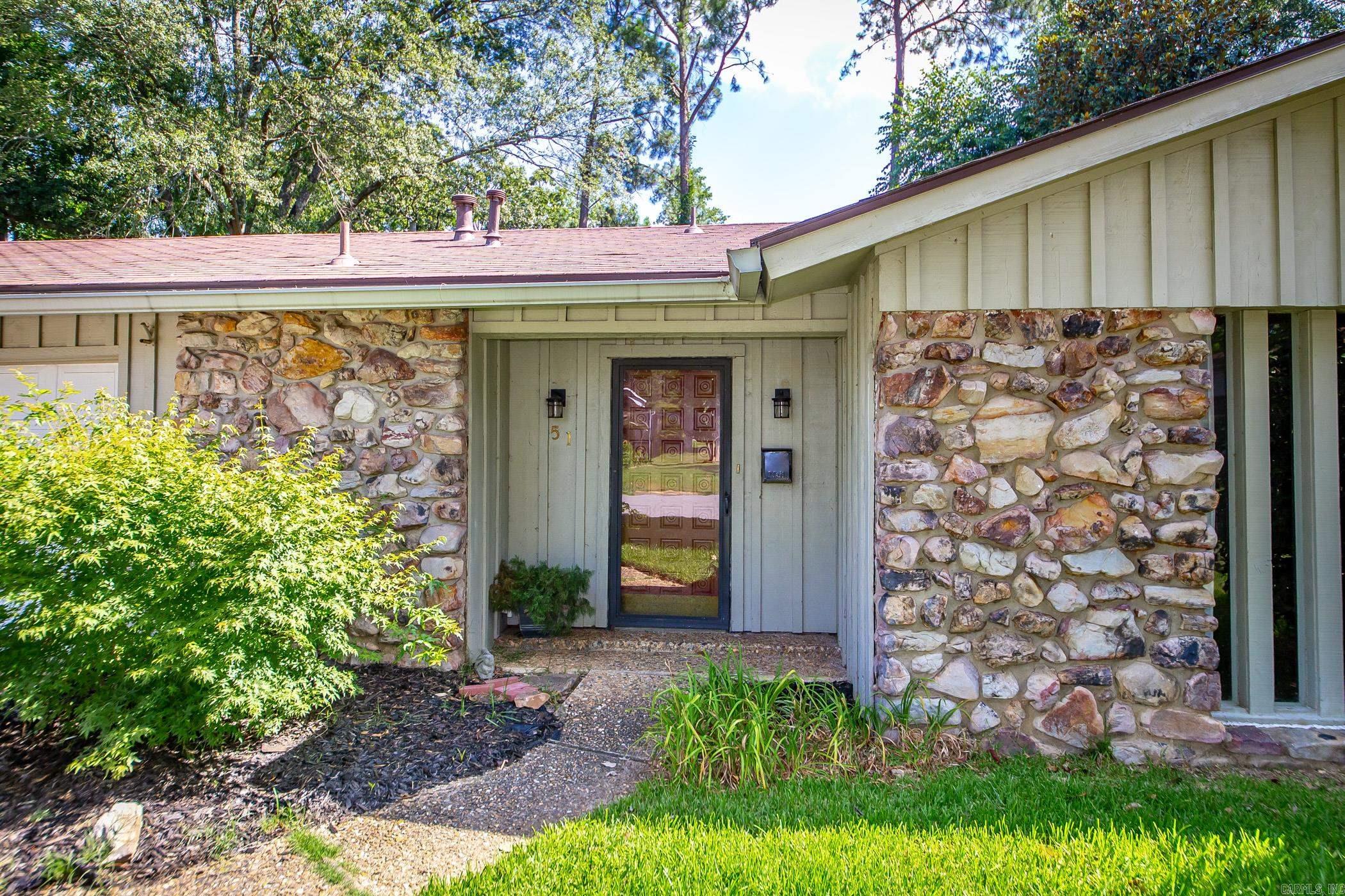 51 Warwick  Little Rock, AR