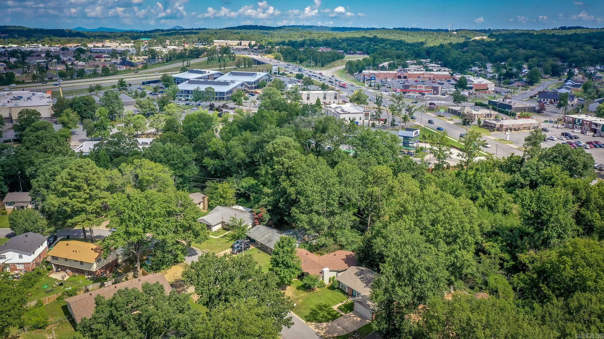 51 Warwick  Little Rock, AR