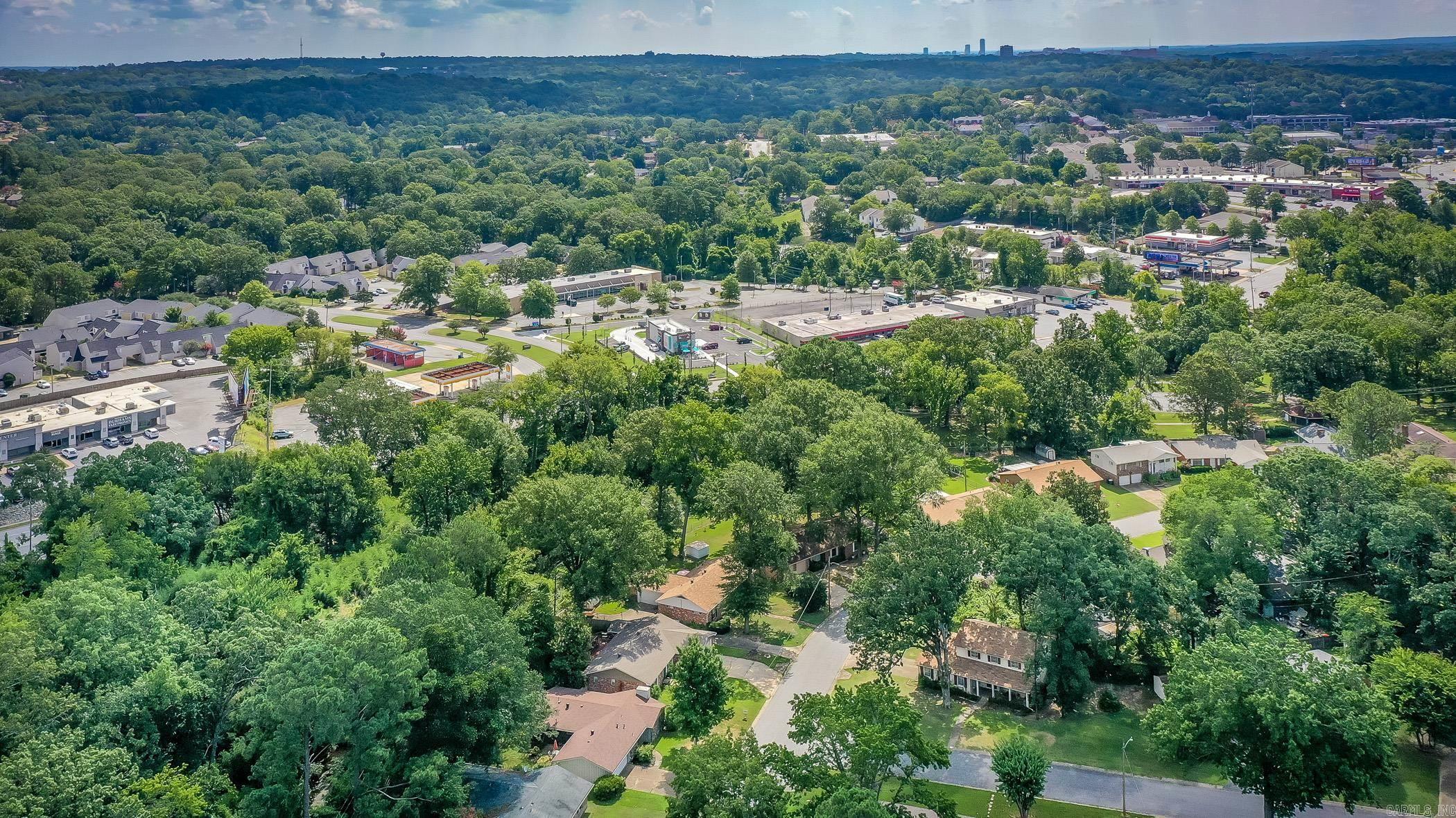 51 Warwick  Little Rock, AR