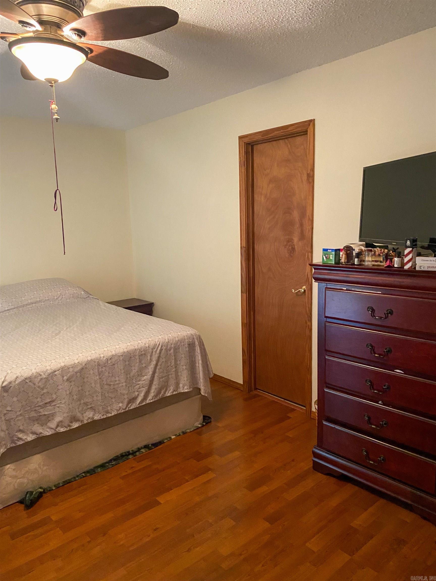 2206 S Greenwich Cv  Russellville, AR