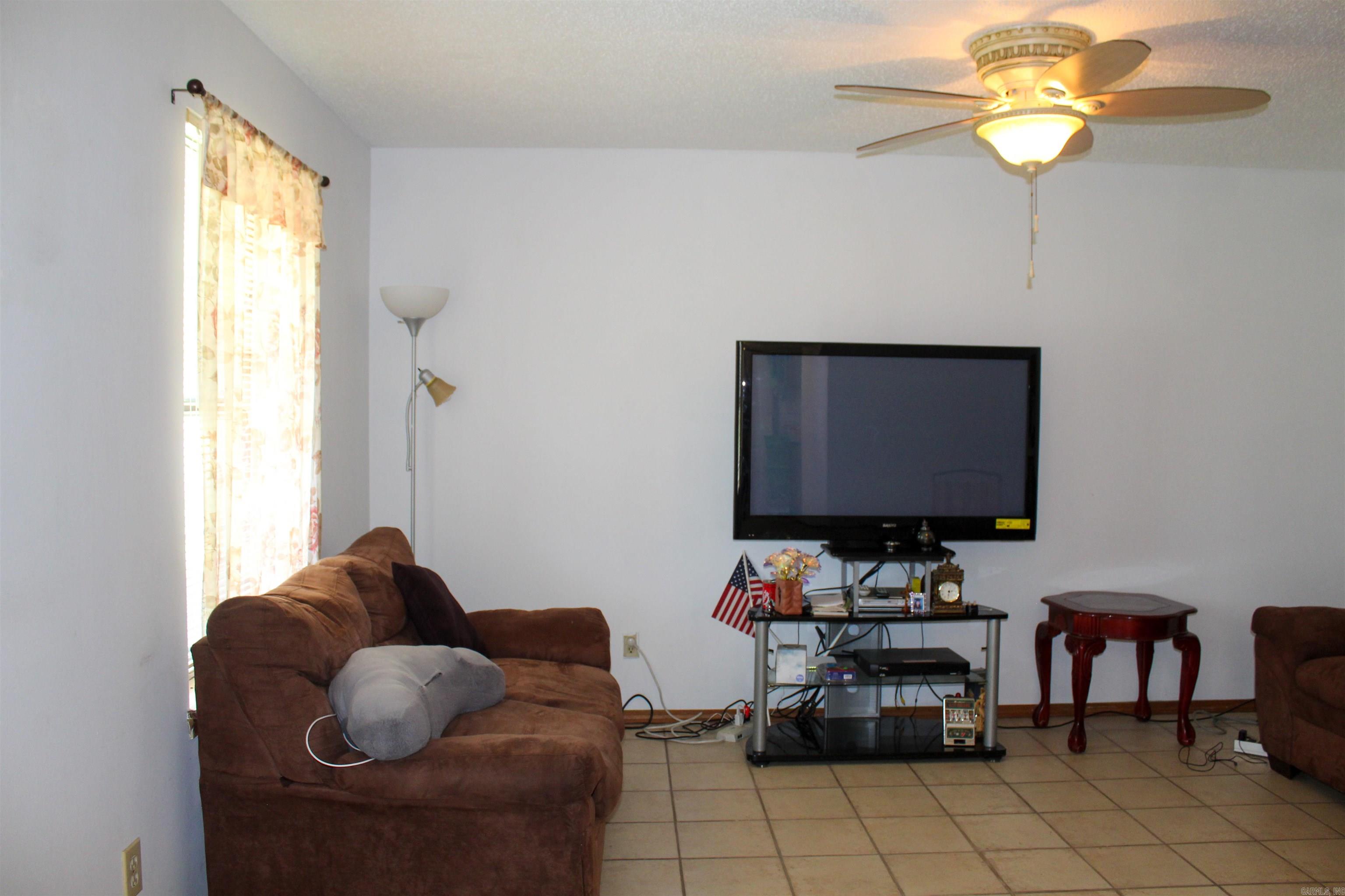 2206 S Greenwich Cv  Russellville, AR