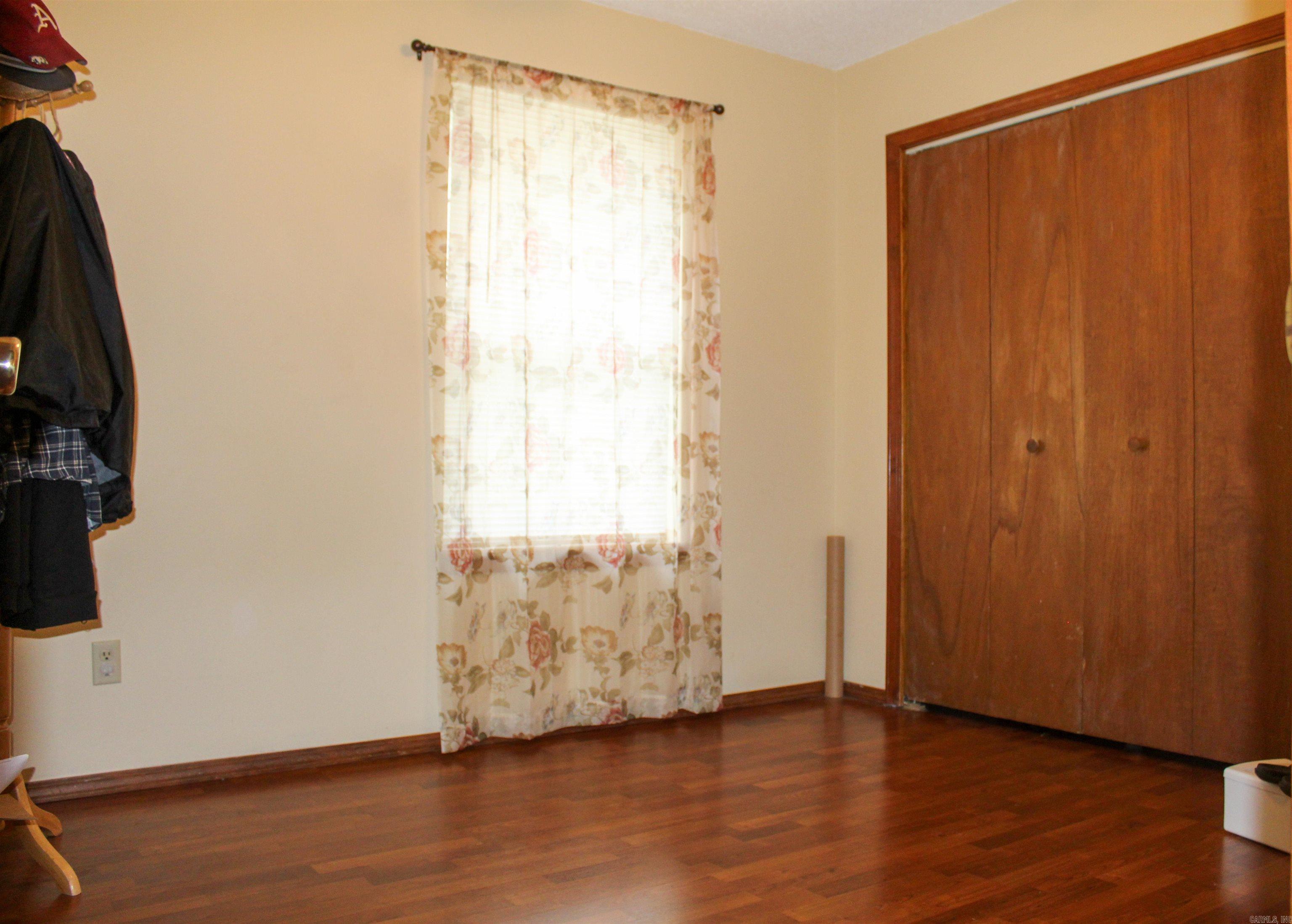 2206 S Greenwich Cv  Russellville, AR