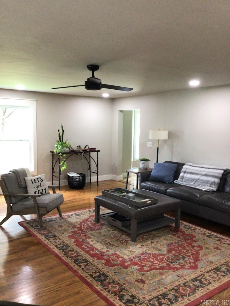 24 Shoemaker  Batesville, AR