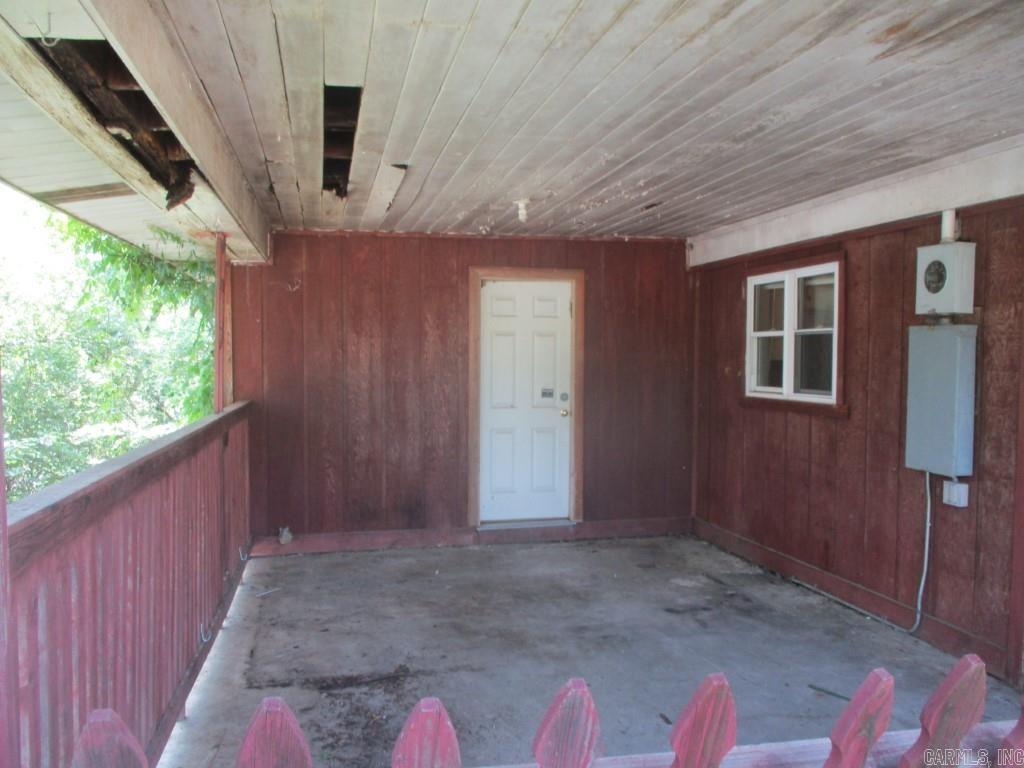 805 School  Hot Springs, AR