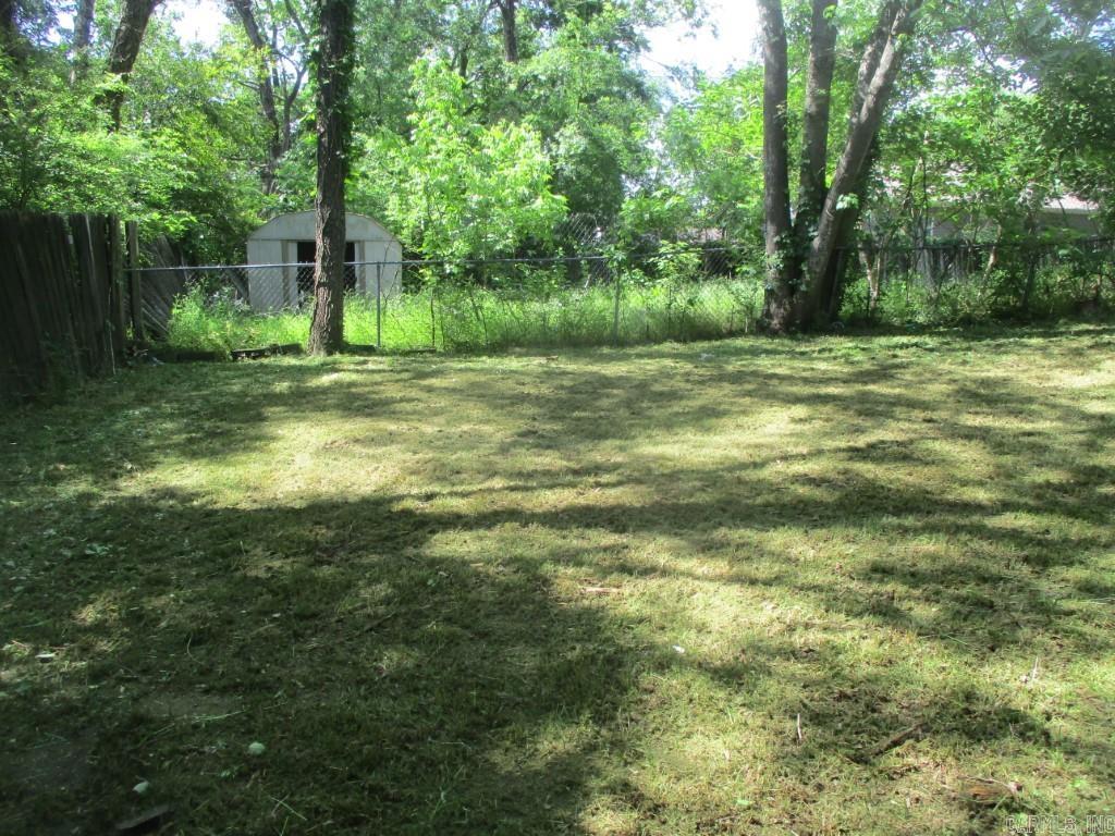 805 School  Hot Springs, AR
