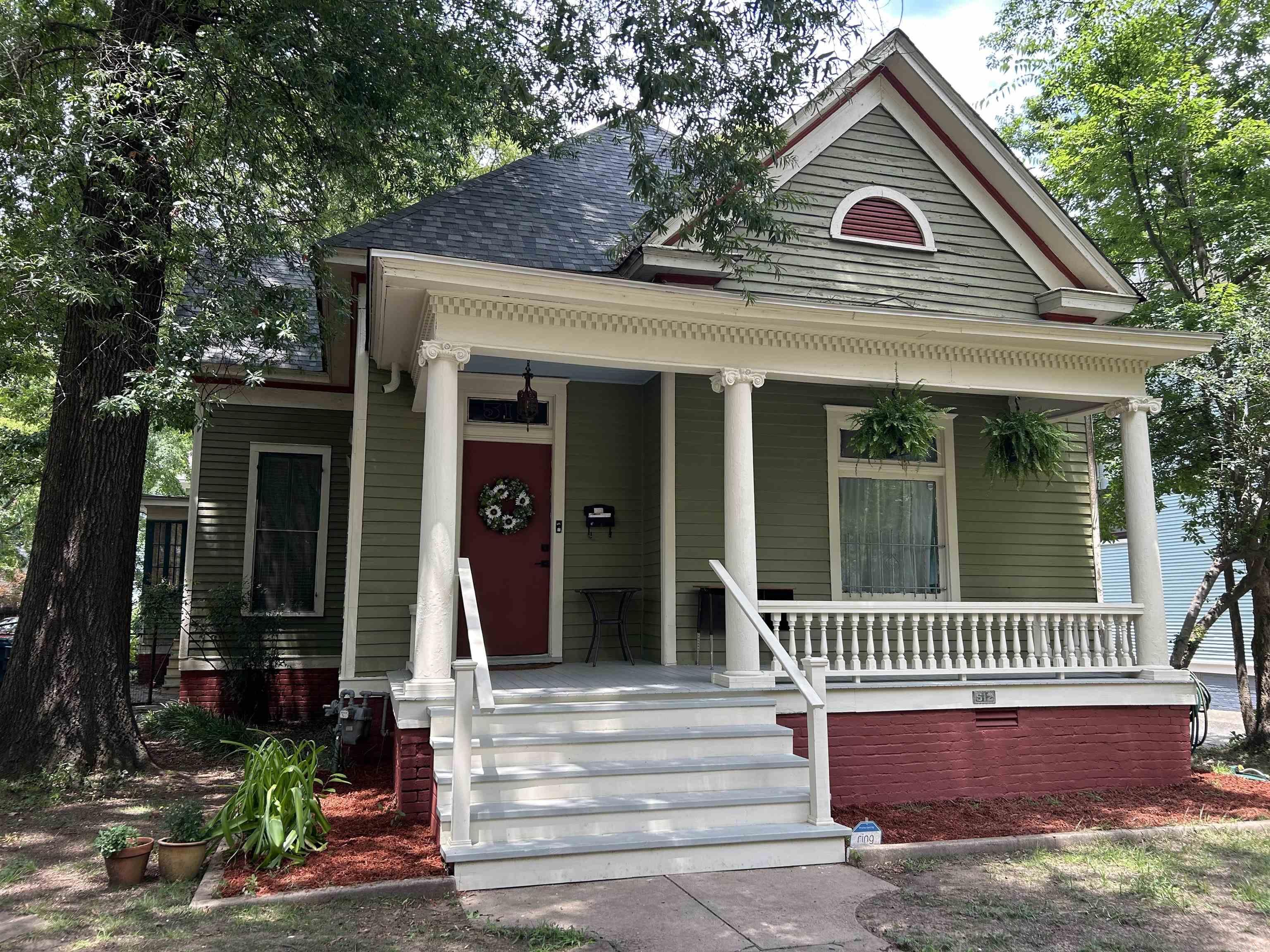 512 E 8th  Little Rock, AR
