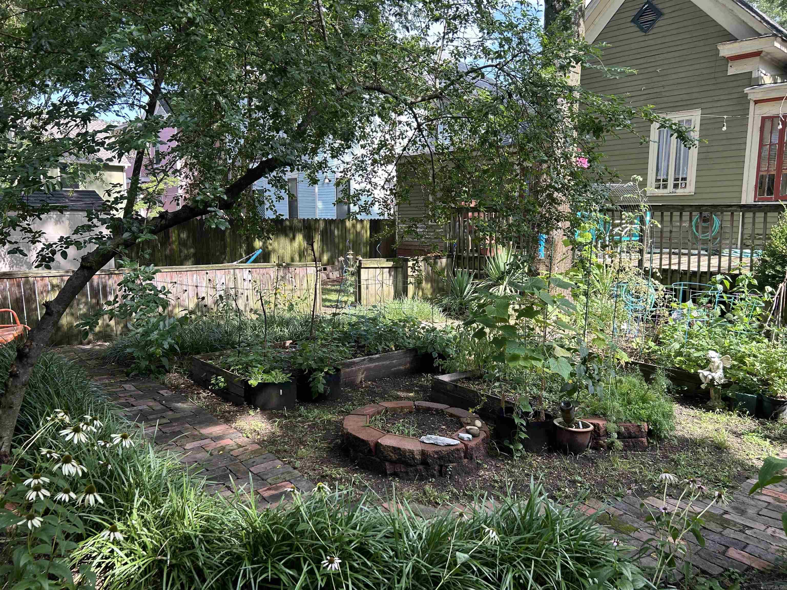 512 E 8th  Little Rock, AR