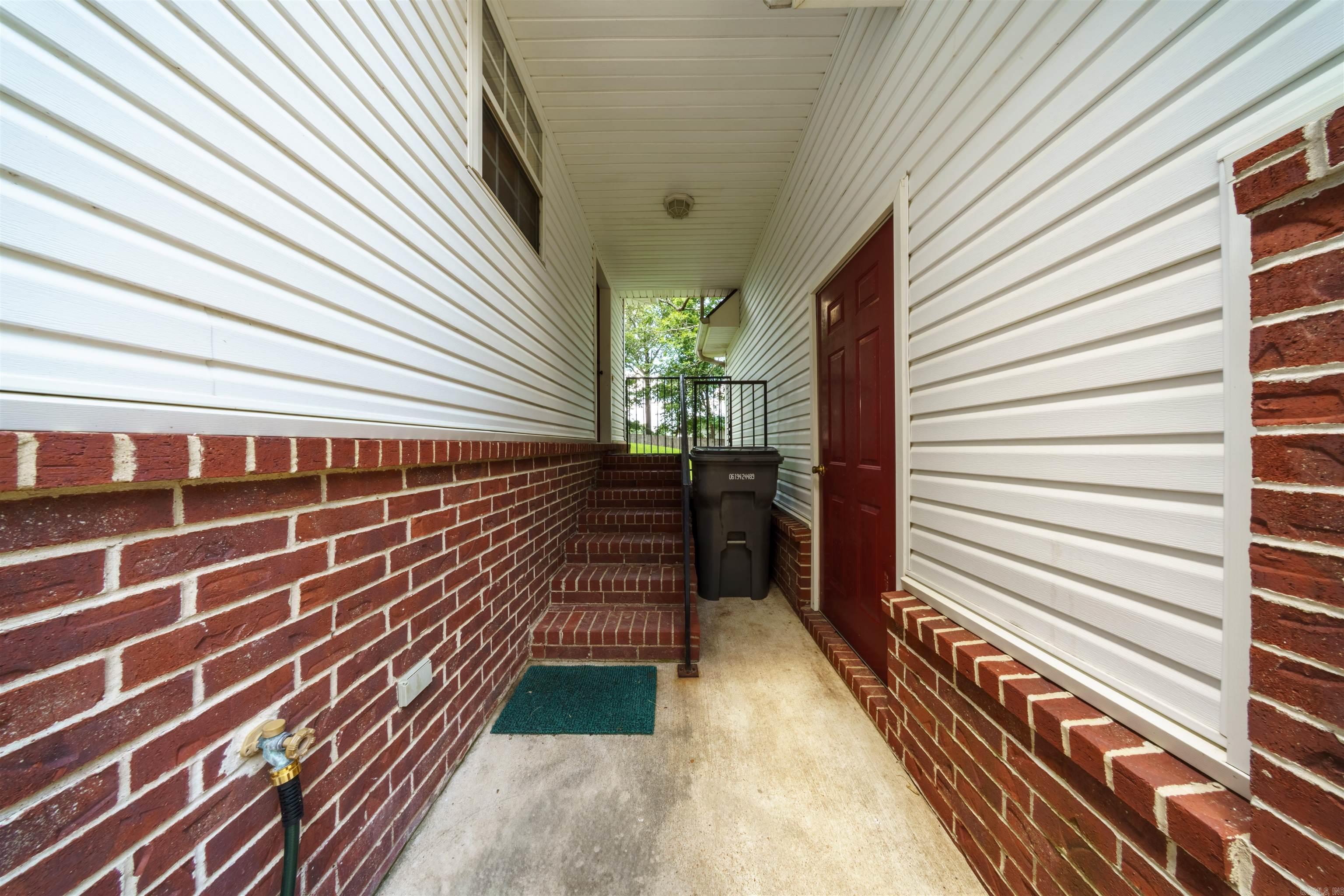 150 Atchison  Batesville, AR