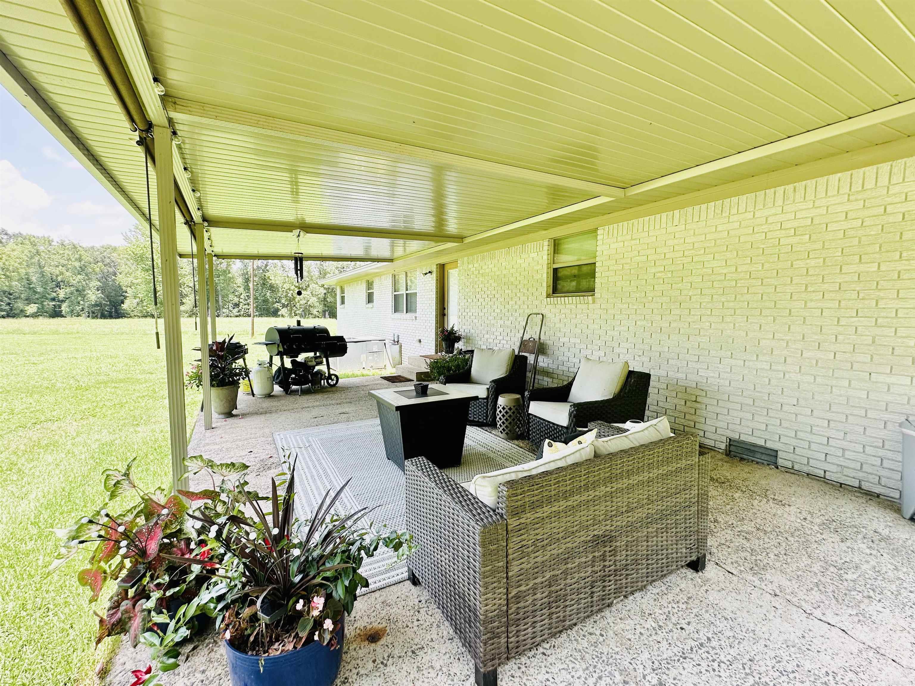 11550 N 31  Austin, AR