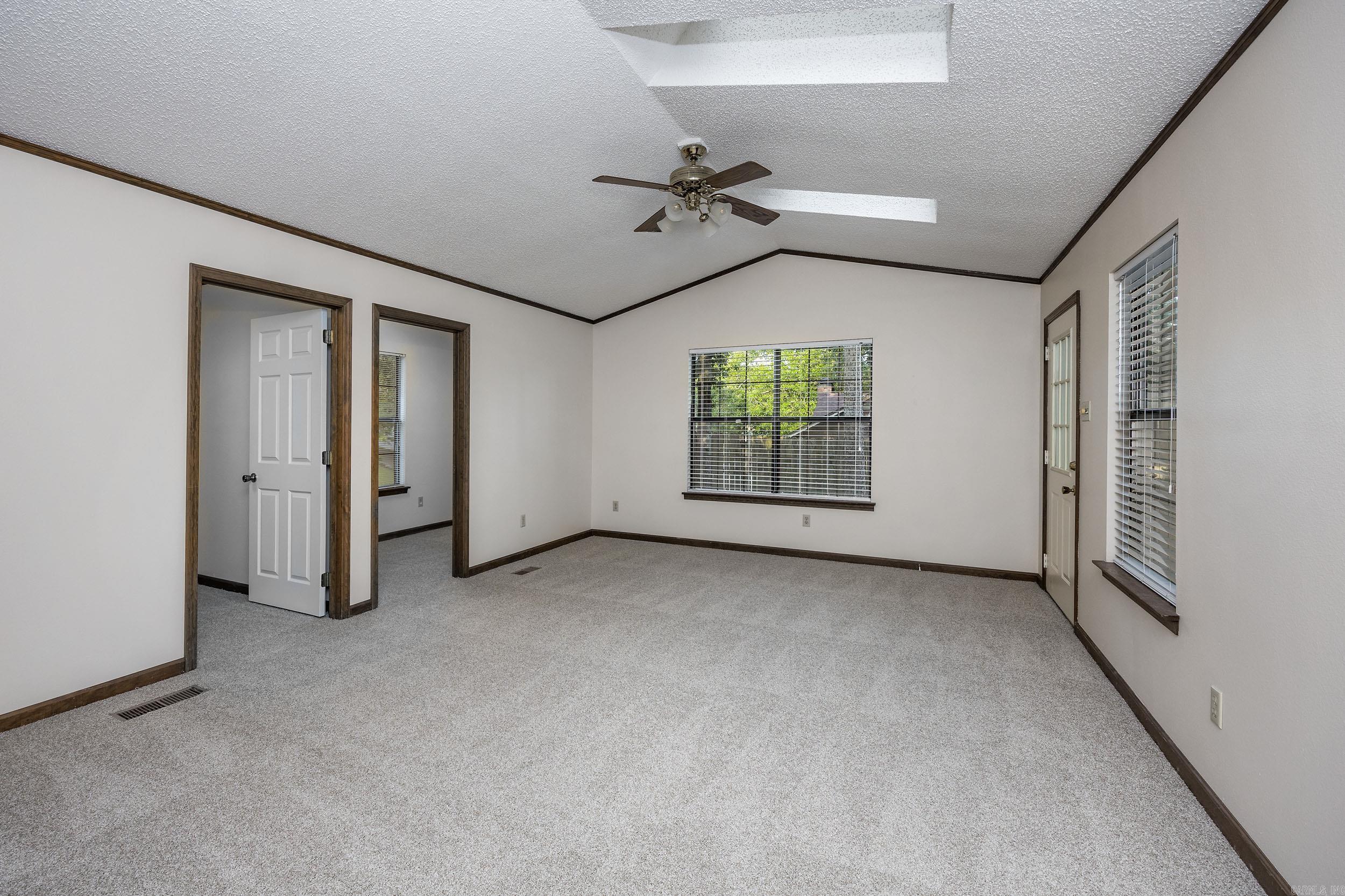 2101 Hickory Nut  Little Rock, AR