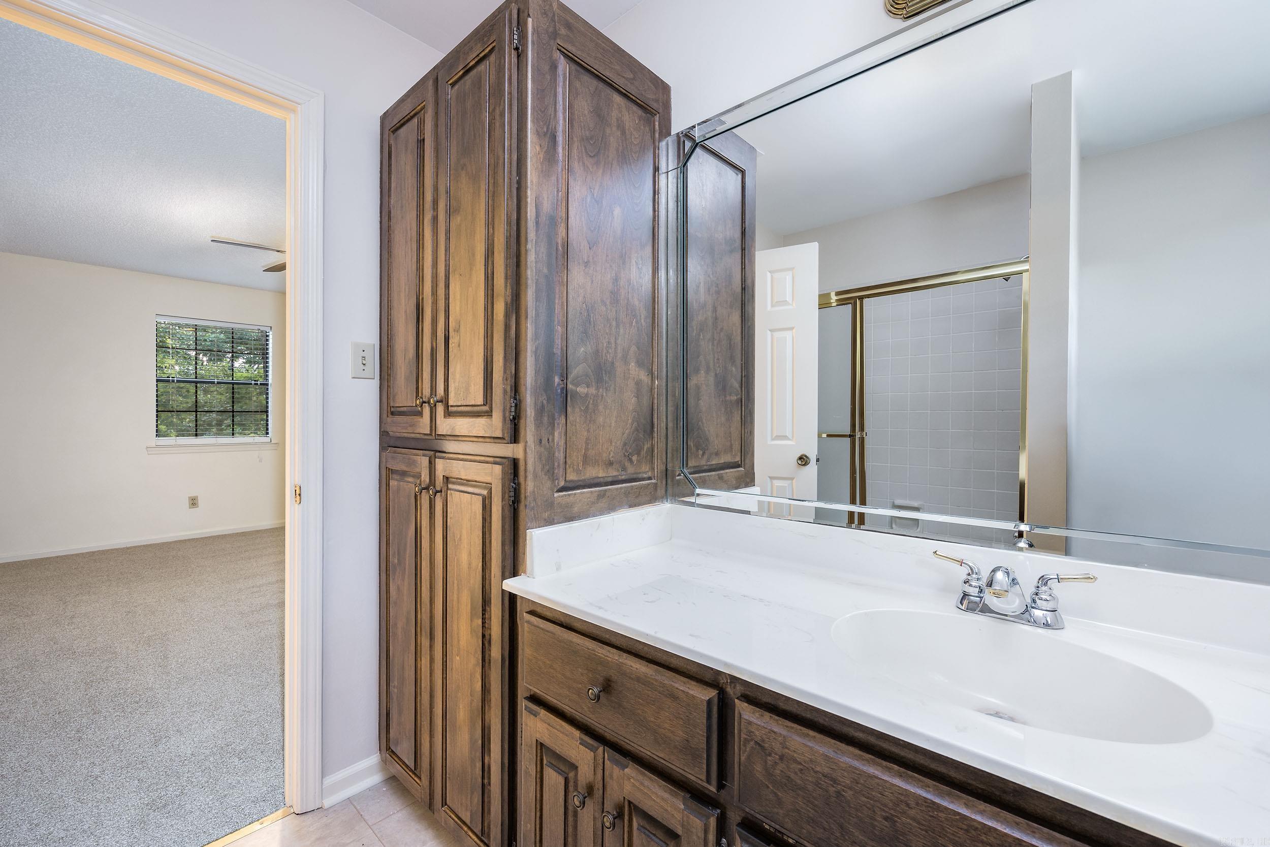 2101 Hickory Nut  Little Rock, AR