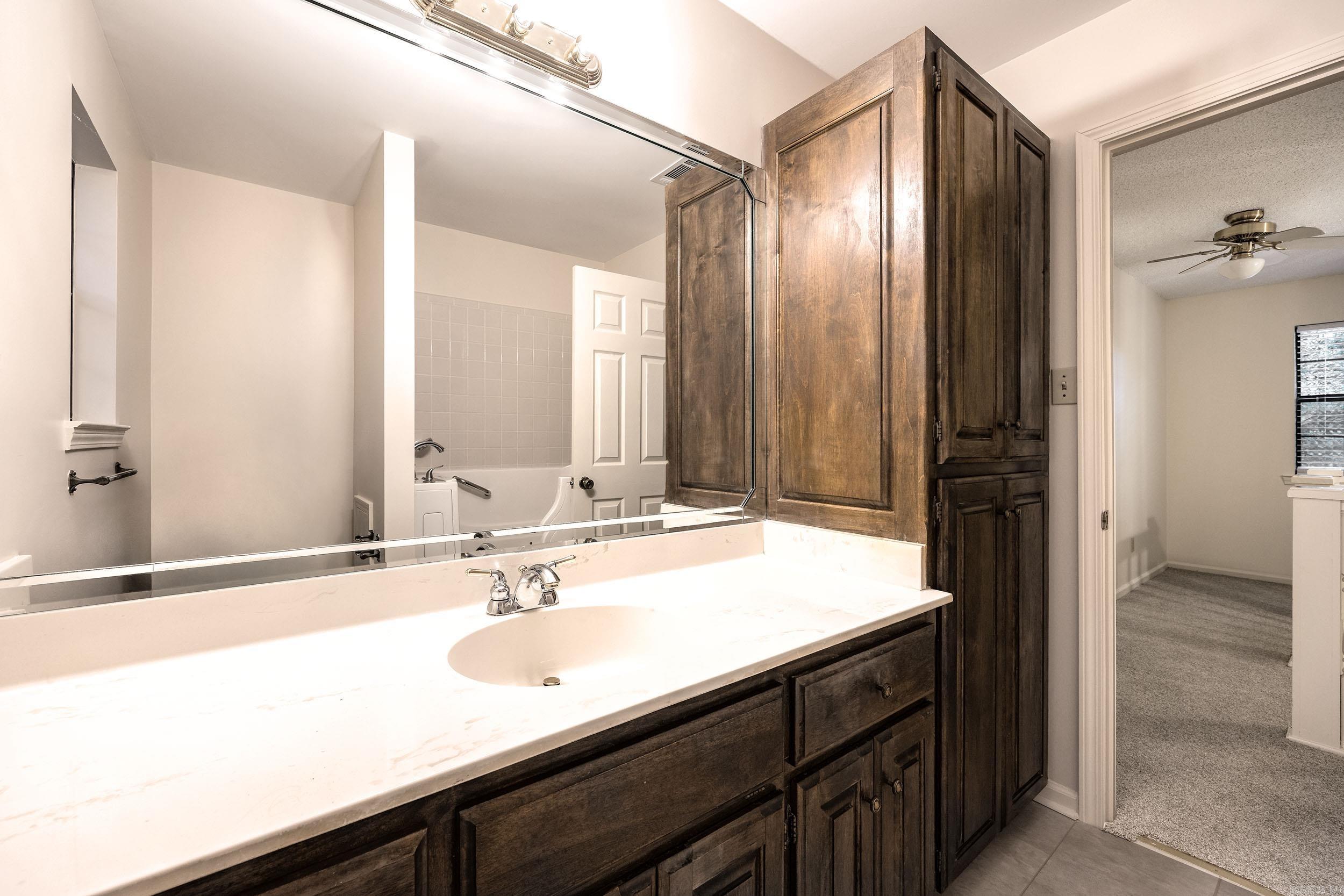 2101 Hickory Nut  Little Rock, AR