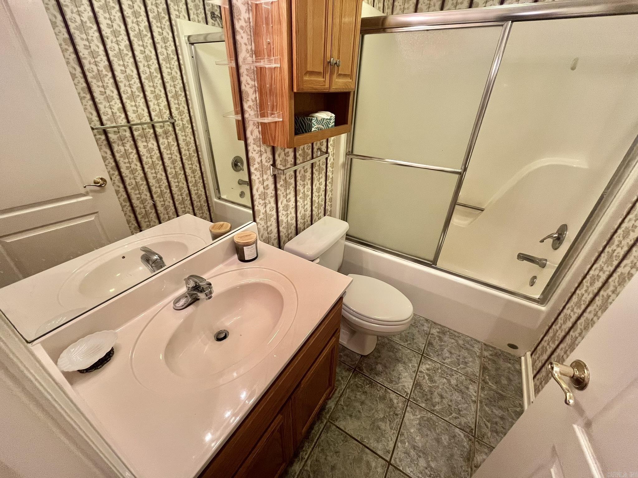 15 Corvera  Hot Springs Village, AR