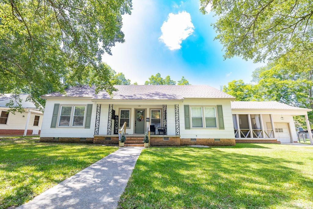 1513 W Faulkner St  El Dorado, AR