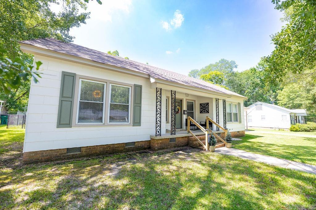 1513 W Faulkner St  El Dorado, AR