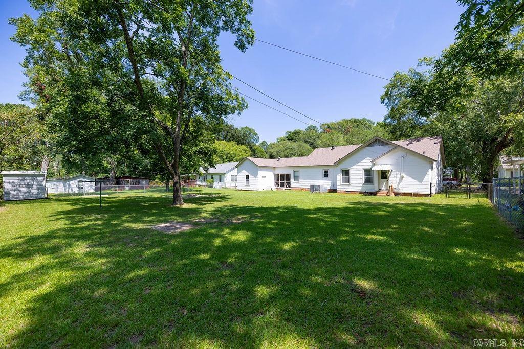 1513 W Faulkner St  El Dorado, AR