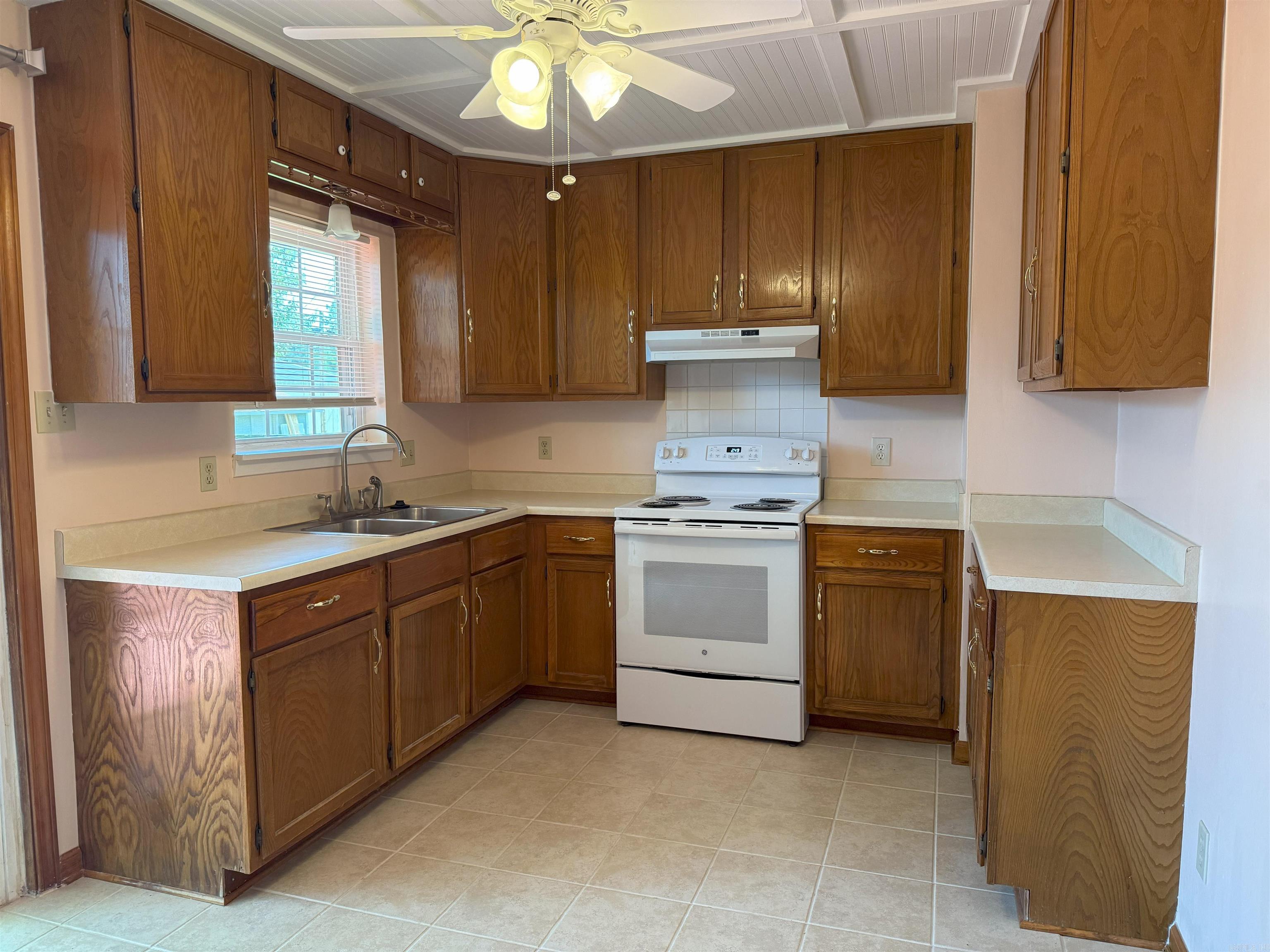 27 Collins  Cabot, AR