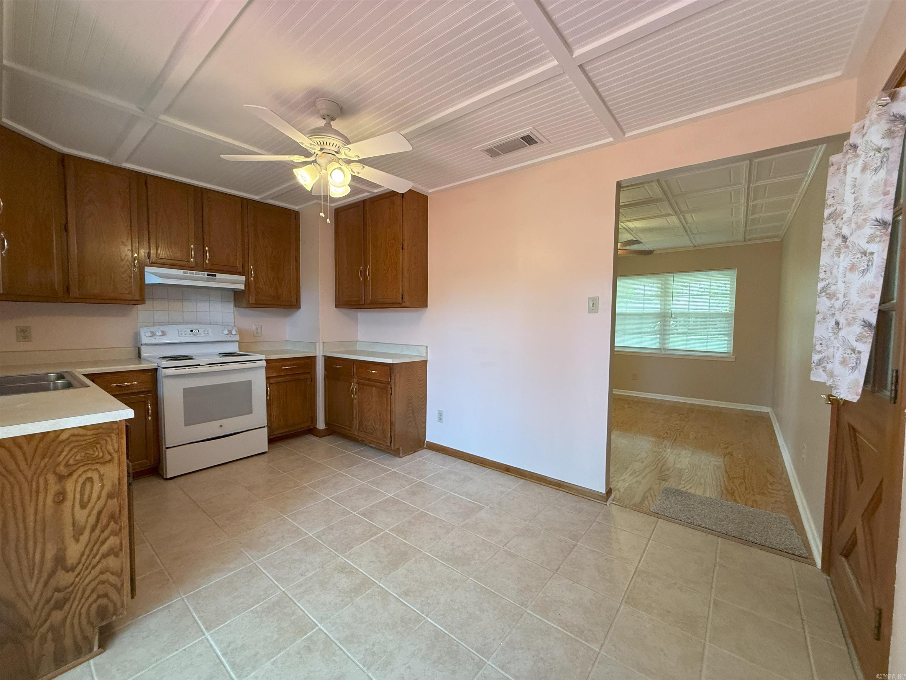 27 Collins  Cabot, AR