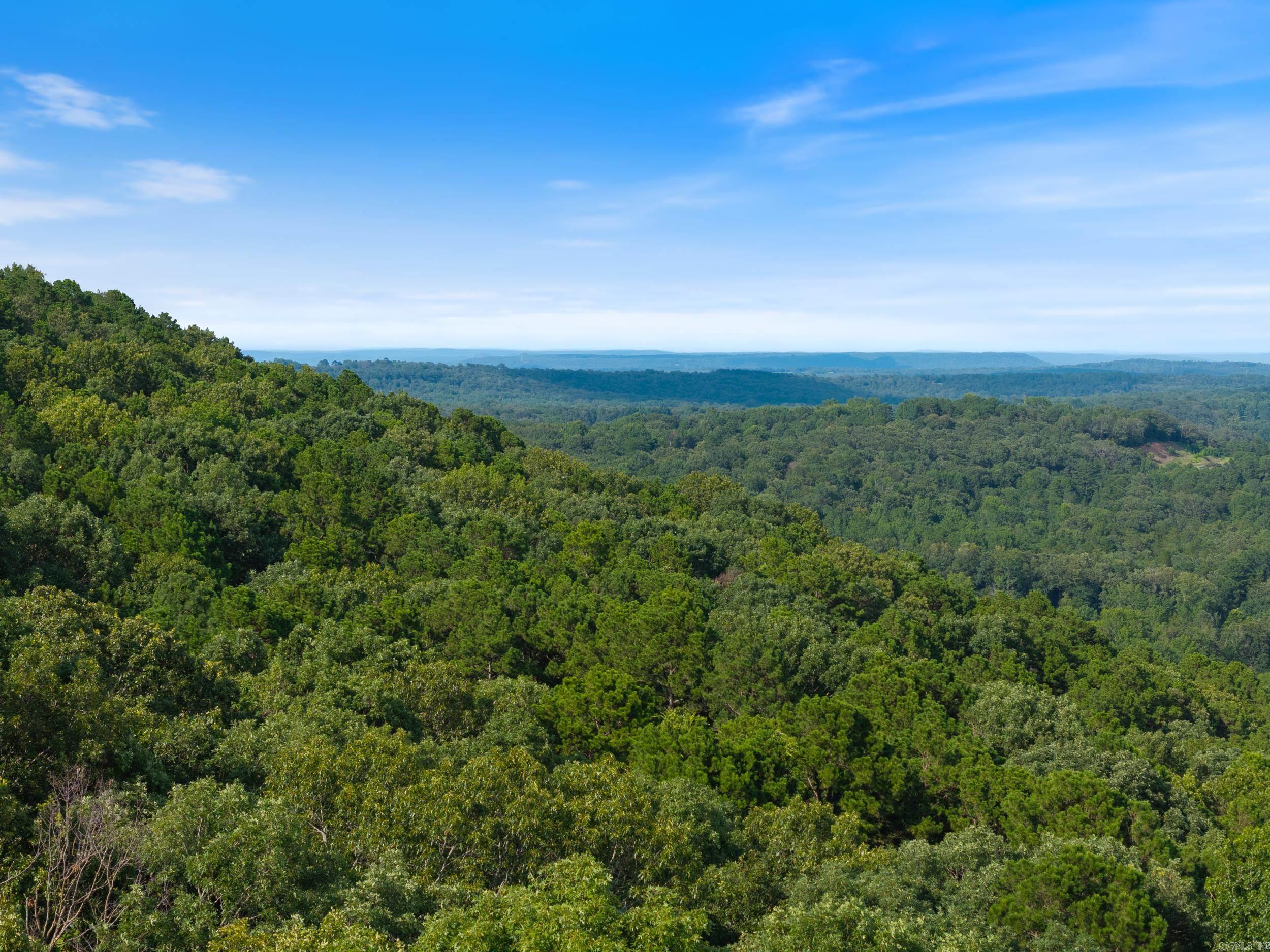 000 Ridge  London, AR