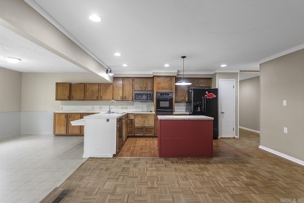 21912 Whippoorwill  Bauxite, AR