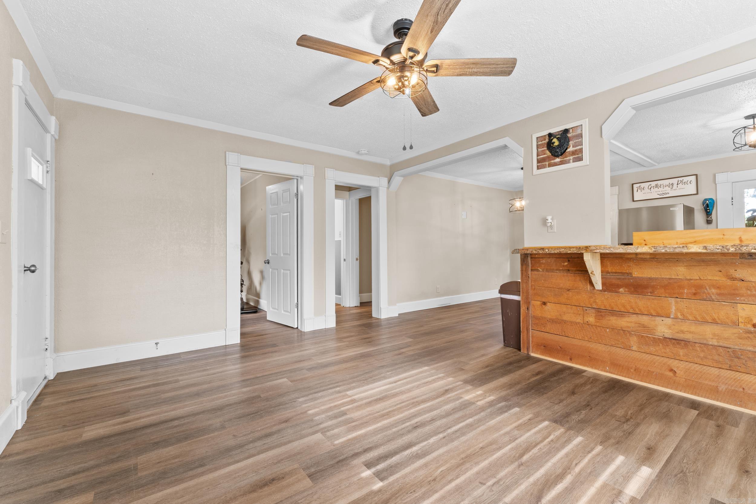 225 Blevins  Norfork, AR