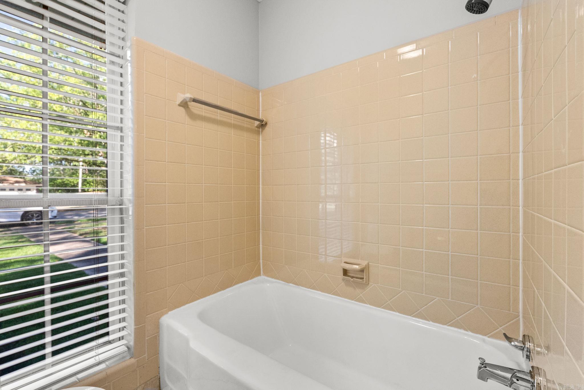 1625 Crestwood  North Little Rock, AR