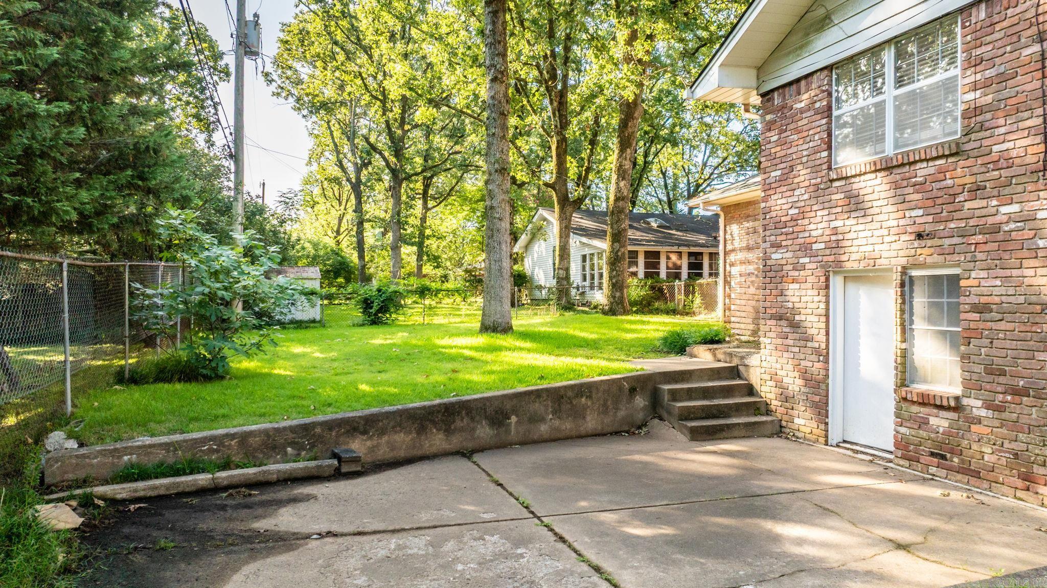 1625 Crestwood  North Little Rock, AR