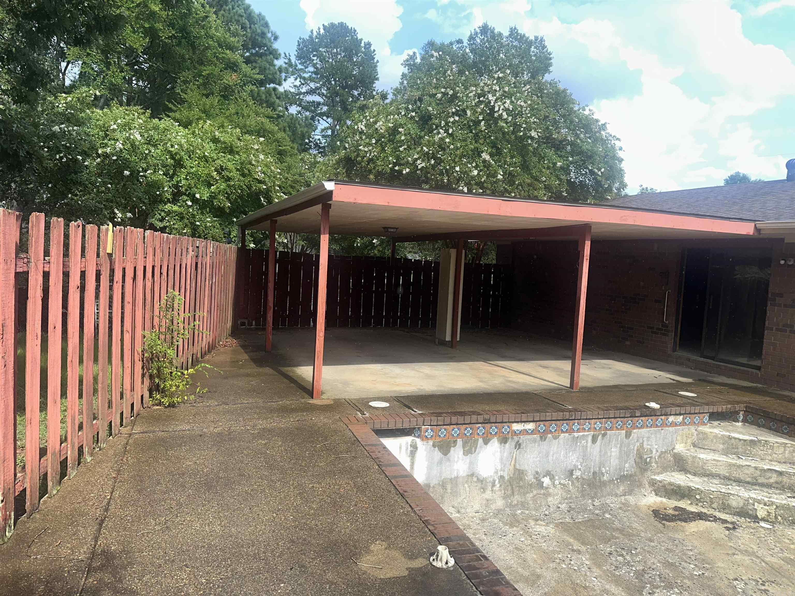 142 Leta Ln  Hot Springs, AR