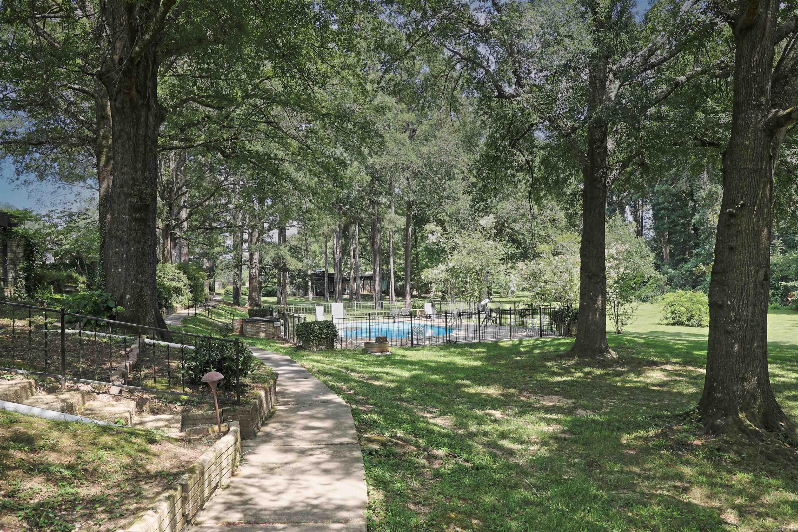 12 Westridge  Pine Bluff, AR