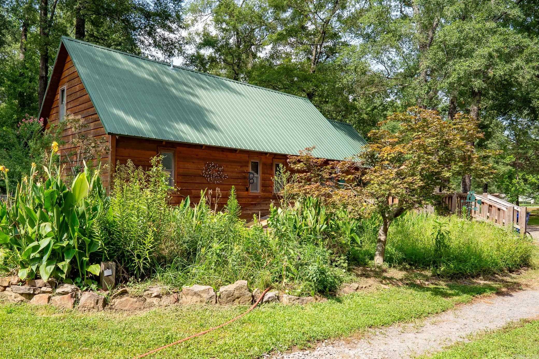 21 Jennifer  Greenbrier, AR