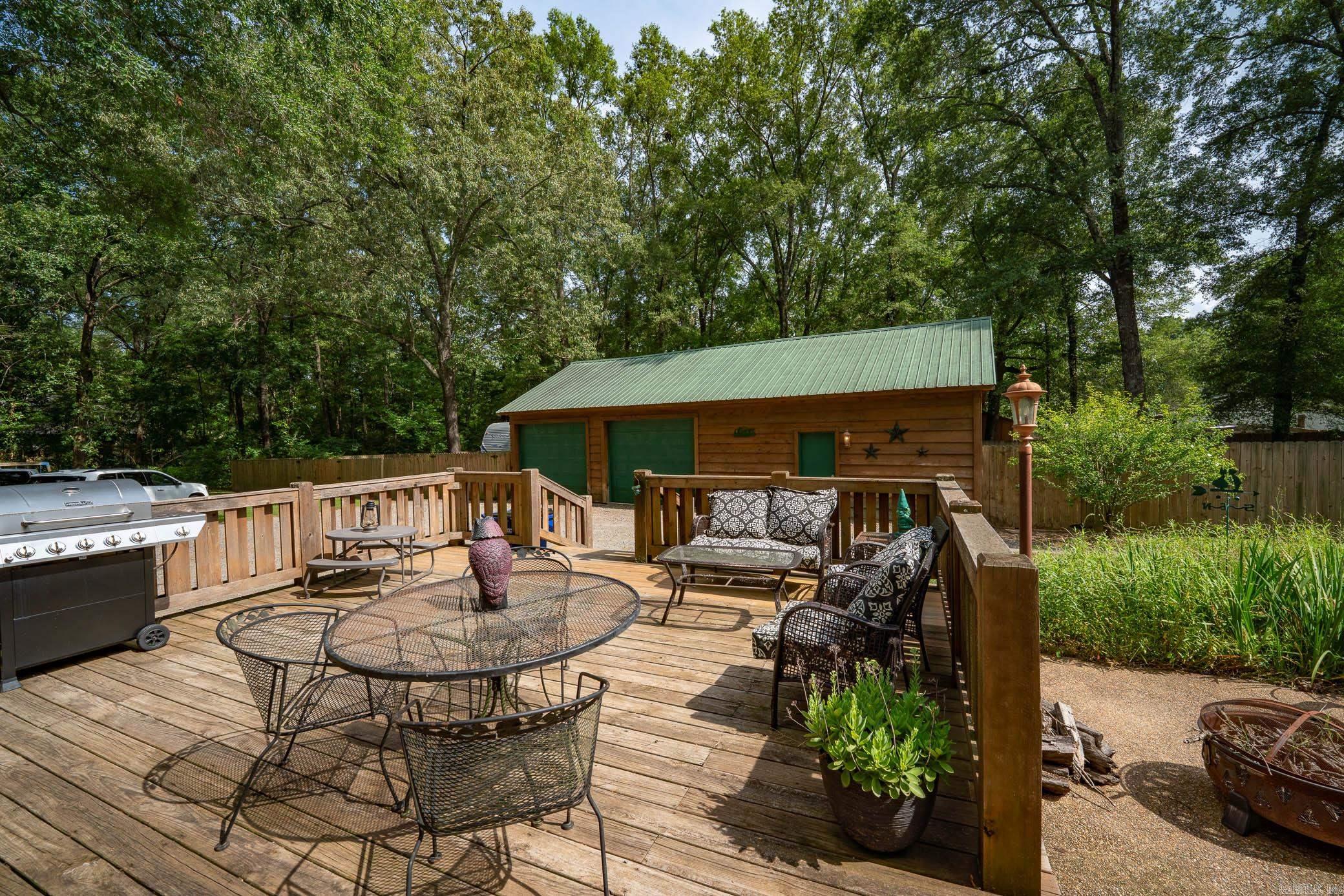 21 Jennifer  Greenbrier, AR