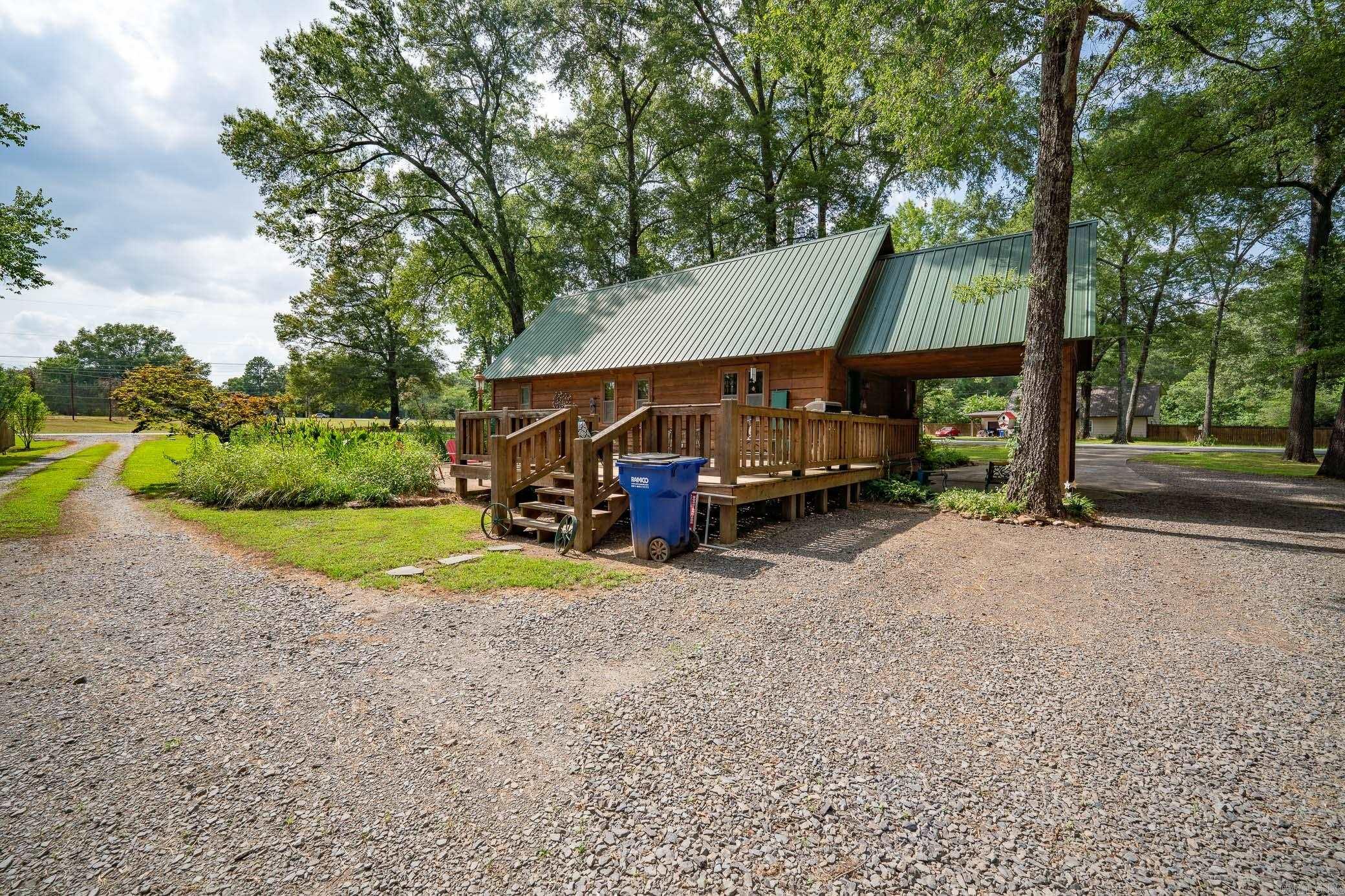 21 Jennifer  Greenbrier, AR