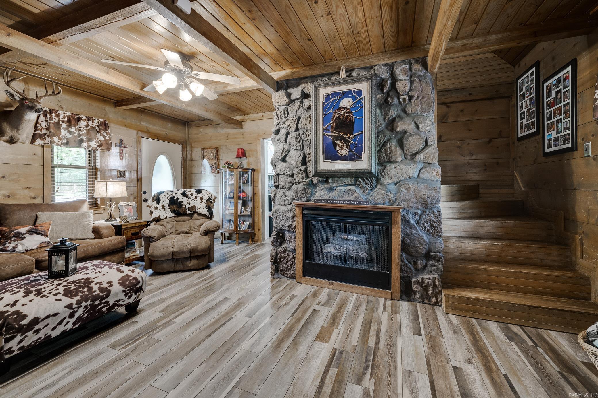 21 Jennifer  Greenbrier, AR